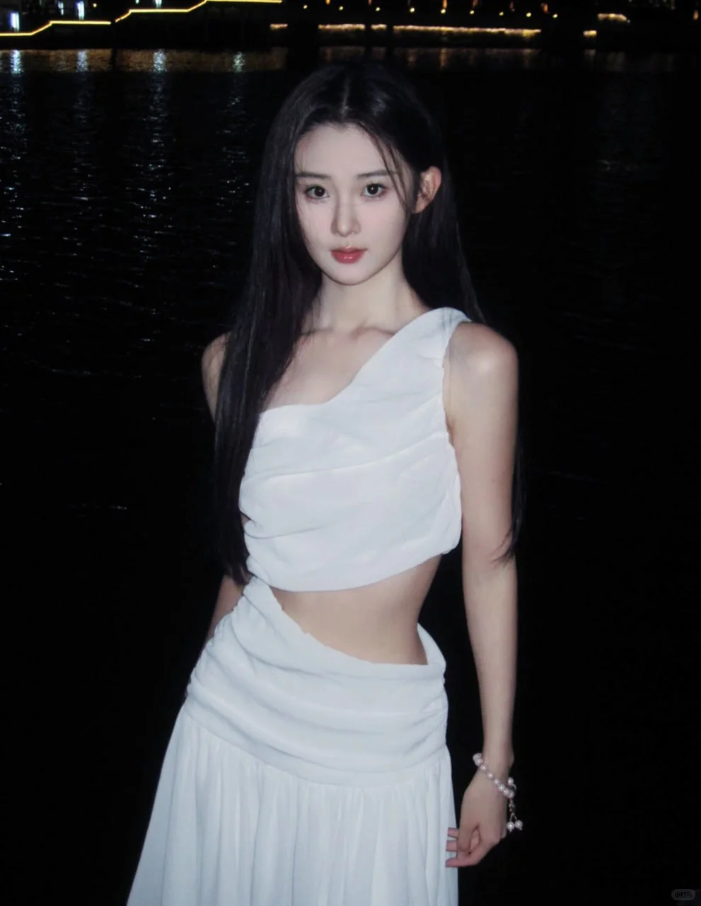 美到窒息、白月光、清冷感、清冷感美女