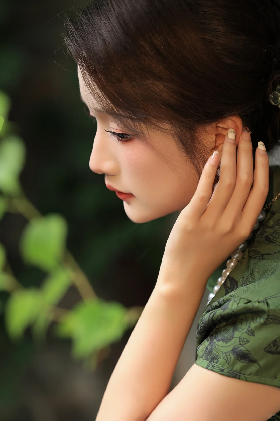 旗袍跟着我这么摆！绝对好看