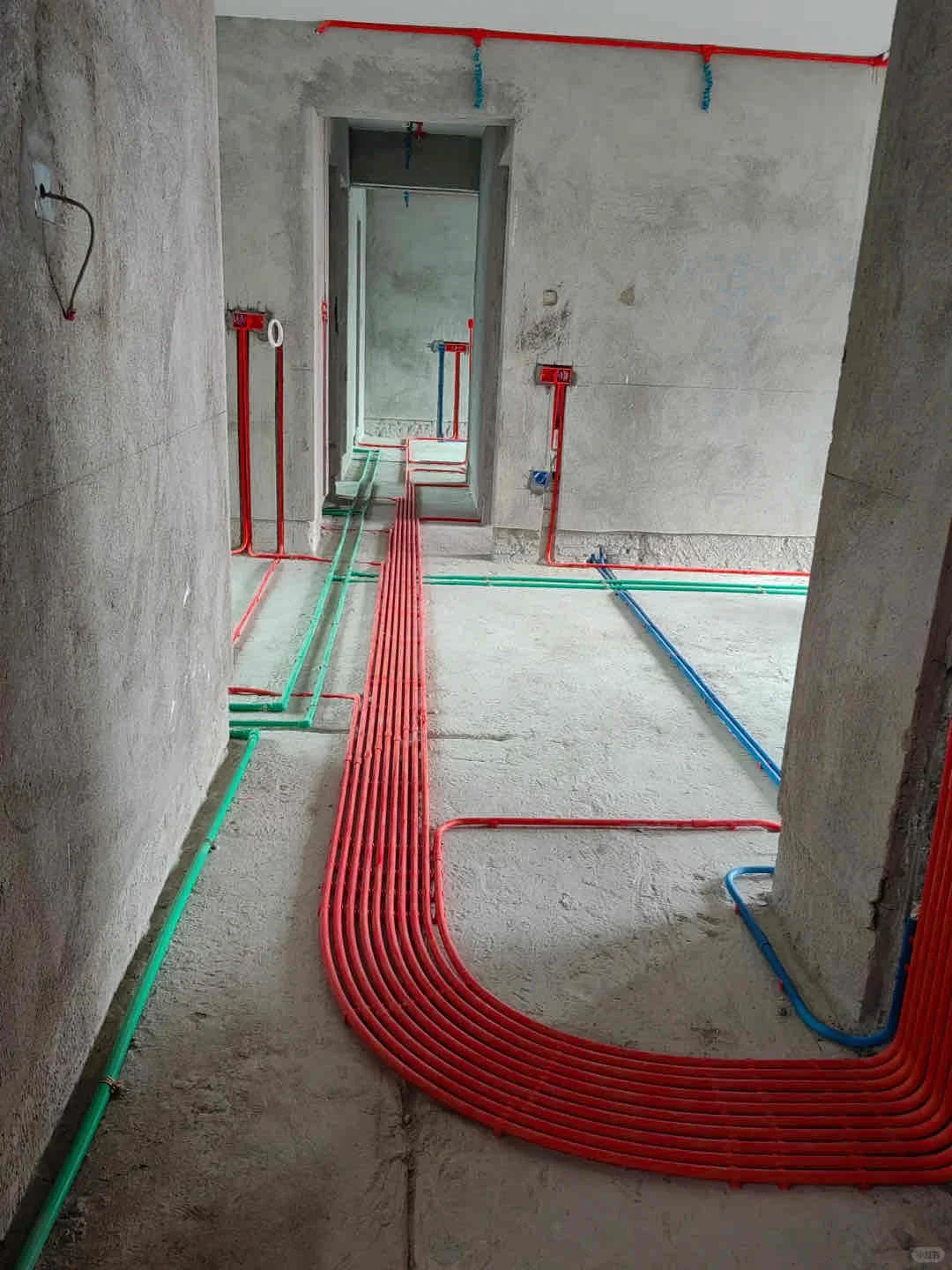 理科生去了12家广州装修公司🏠水电完工