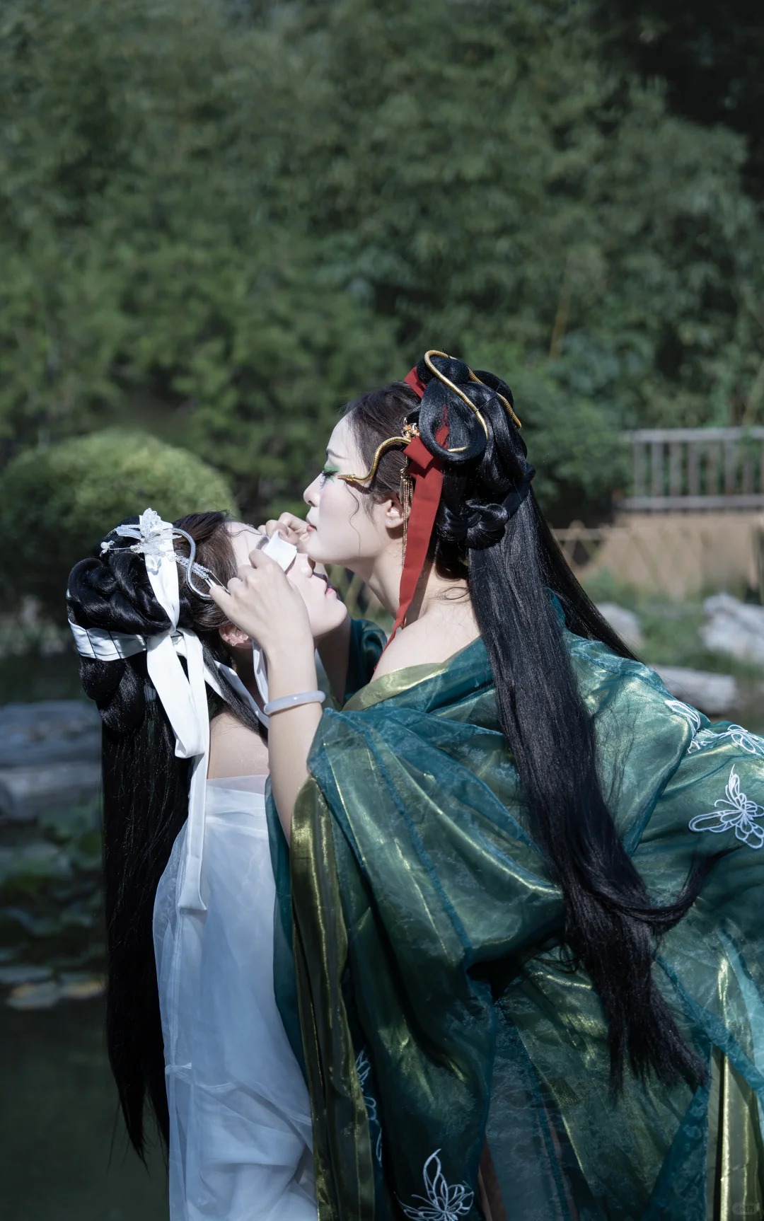 青白魅影