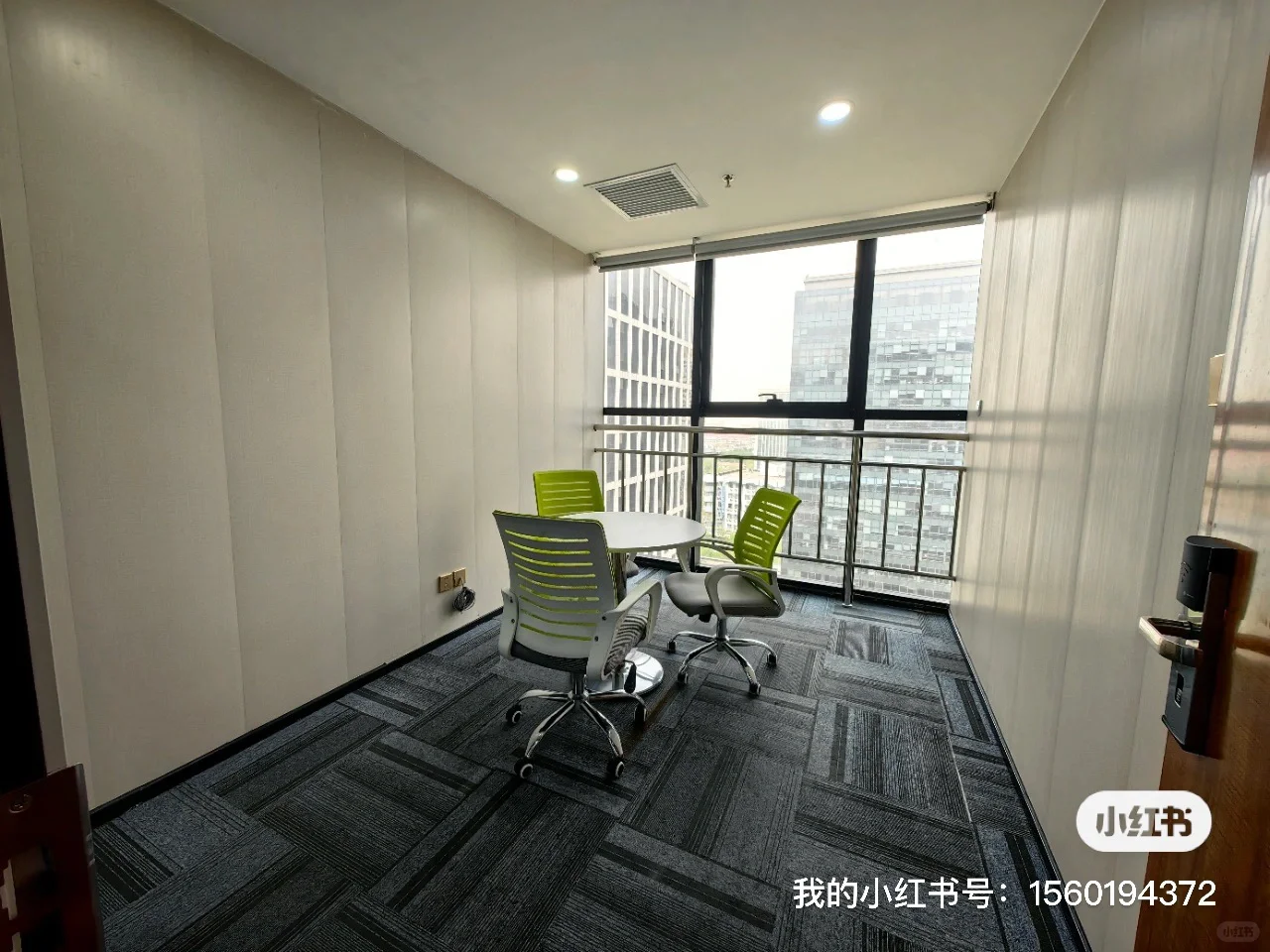 大气前台，户型方正，落地窗，带家具