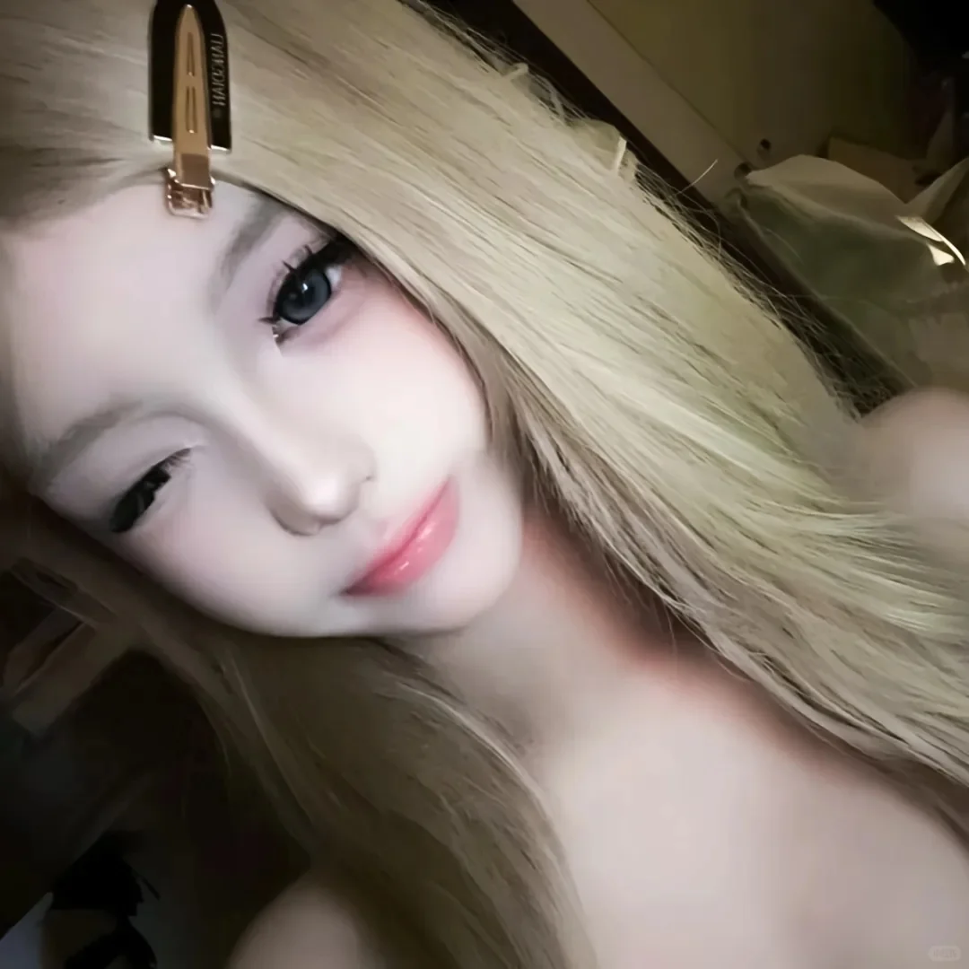 喜欢少萝or少妇丨头像