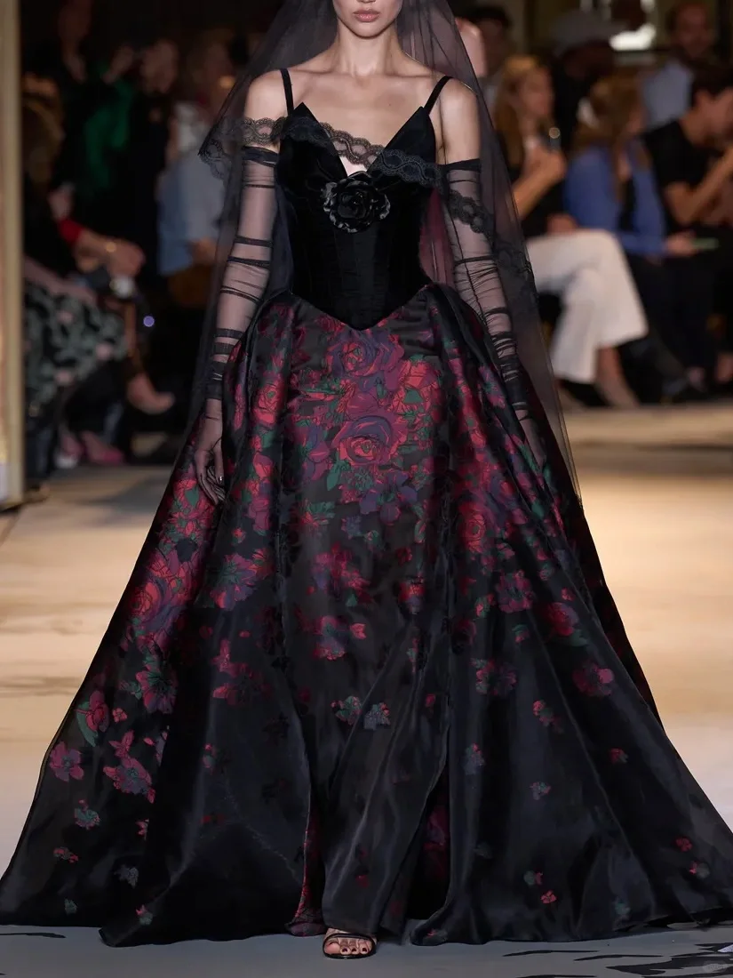 Zuhair Murad 2023秋冬高定🕷️暗夜的魅惑