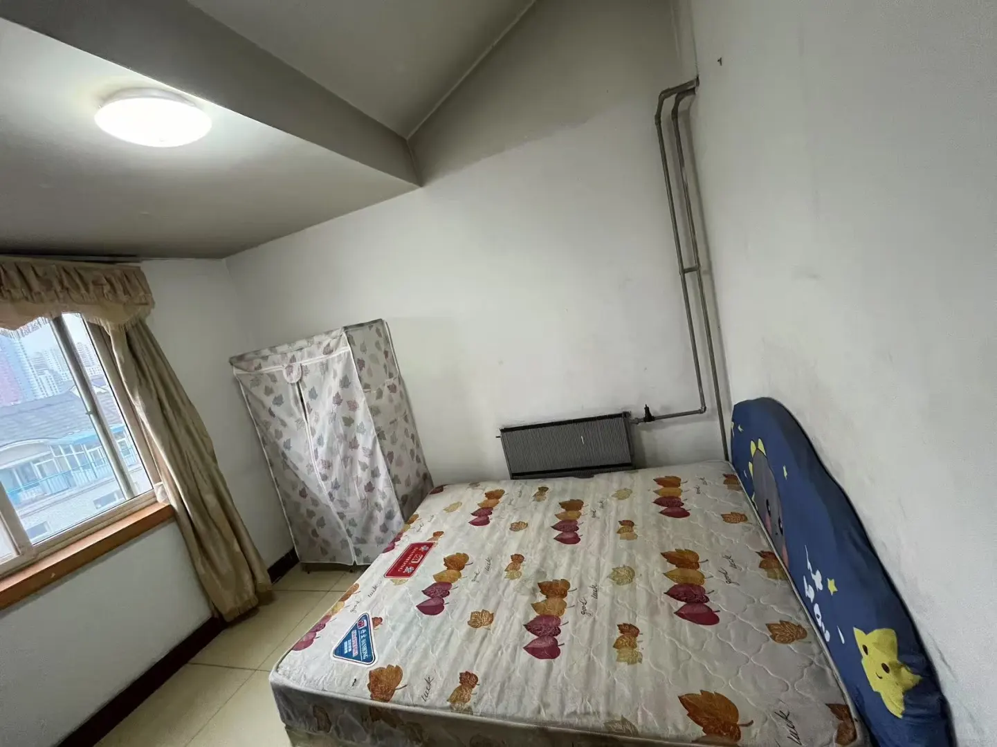 个人直租，无中介 两室650