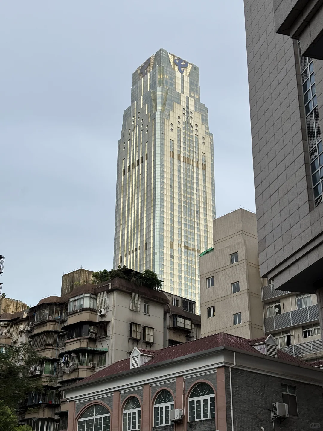 流水的耗材，铁打的电信大厦