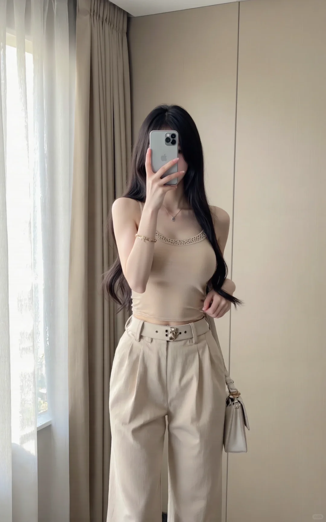 世界上最萌最可爱的人就在我的镜子里