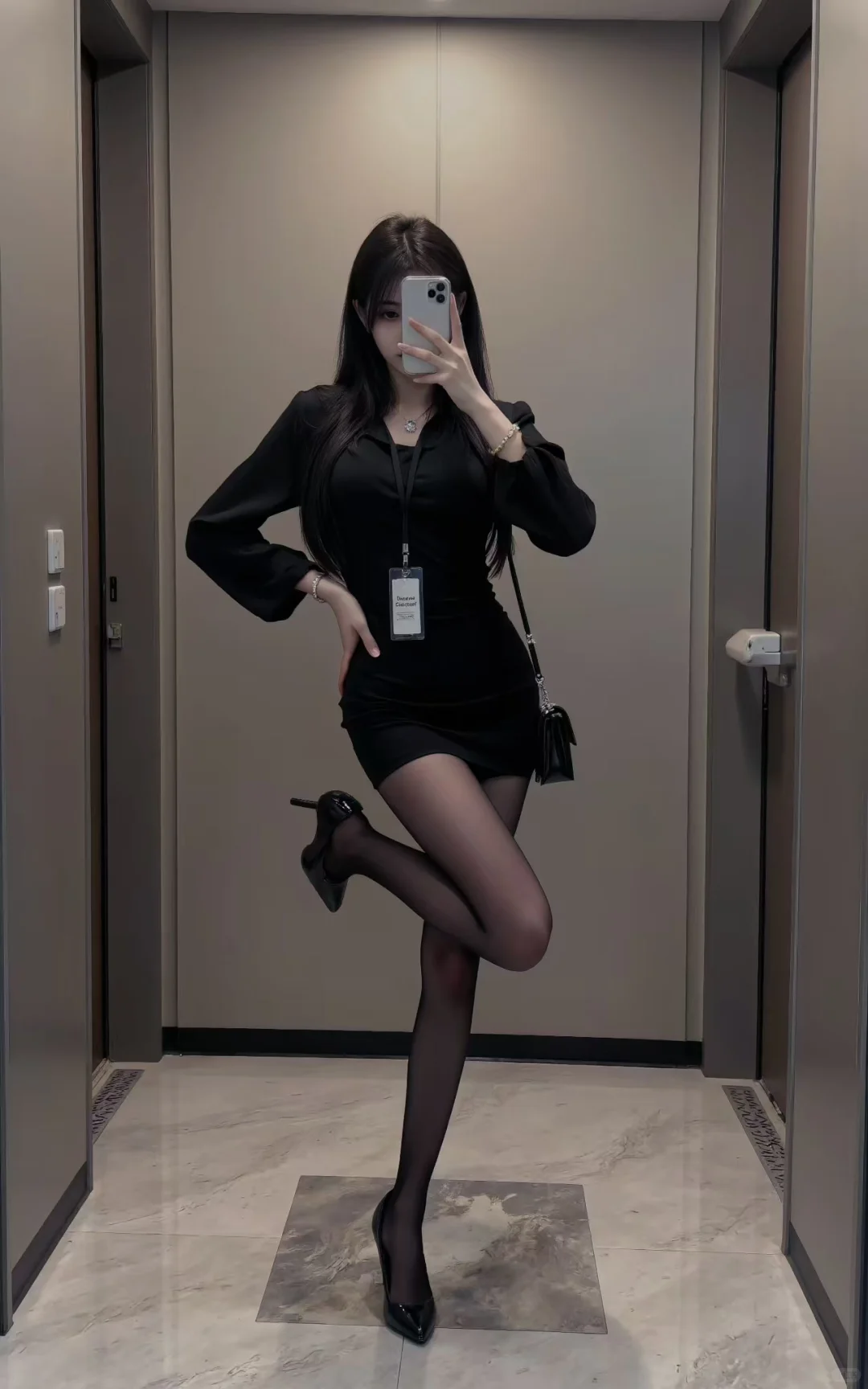 优雅小黑裙～不费力赢很大！🖤