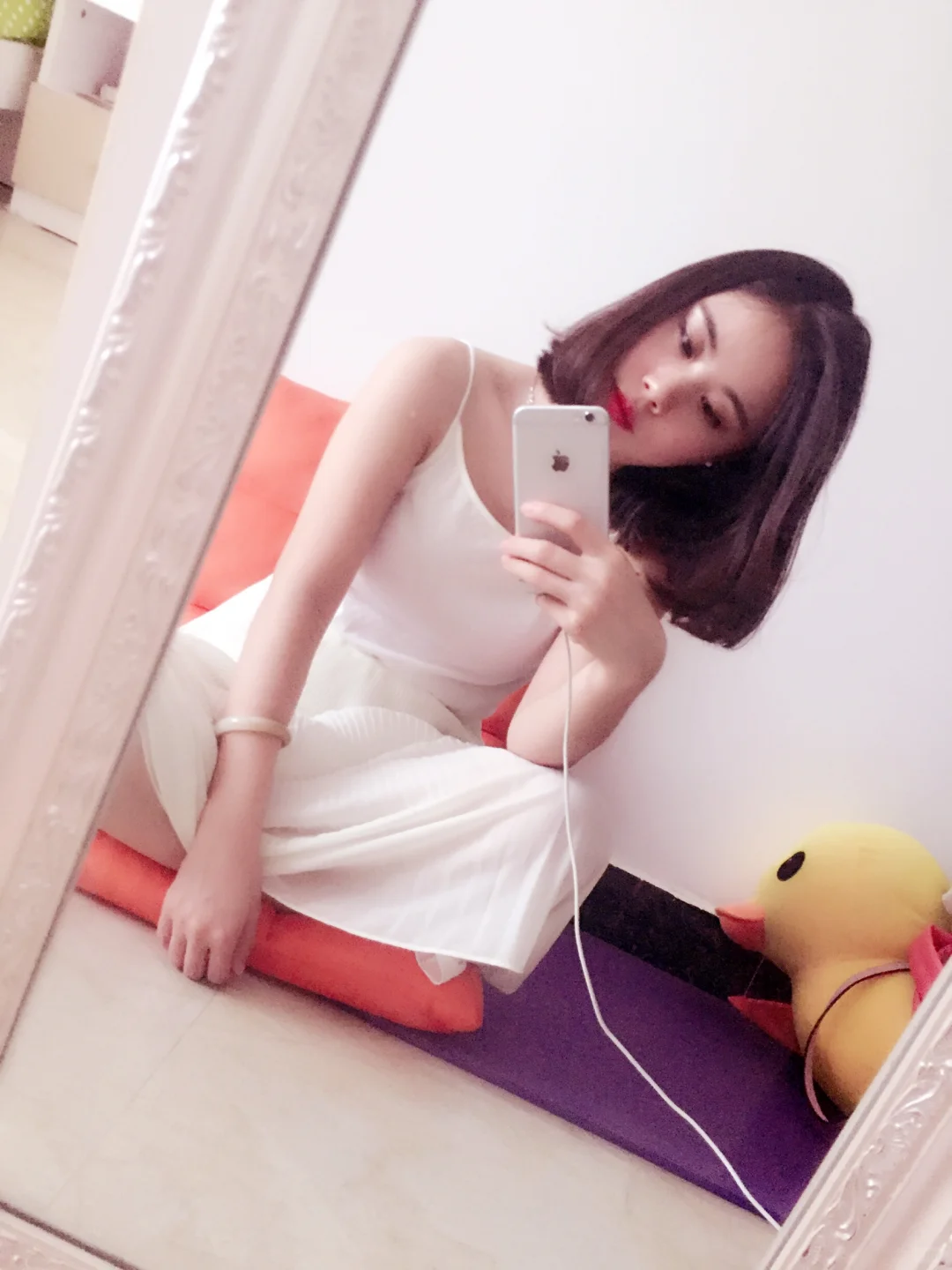 就是和外面的妖艳贱货不一样