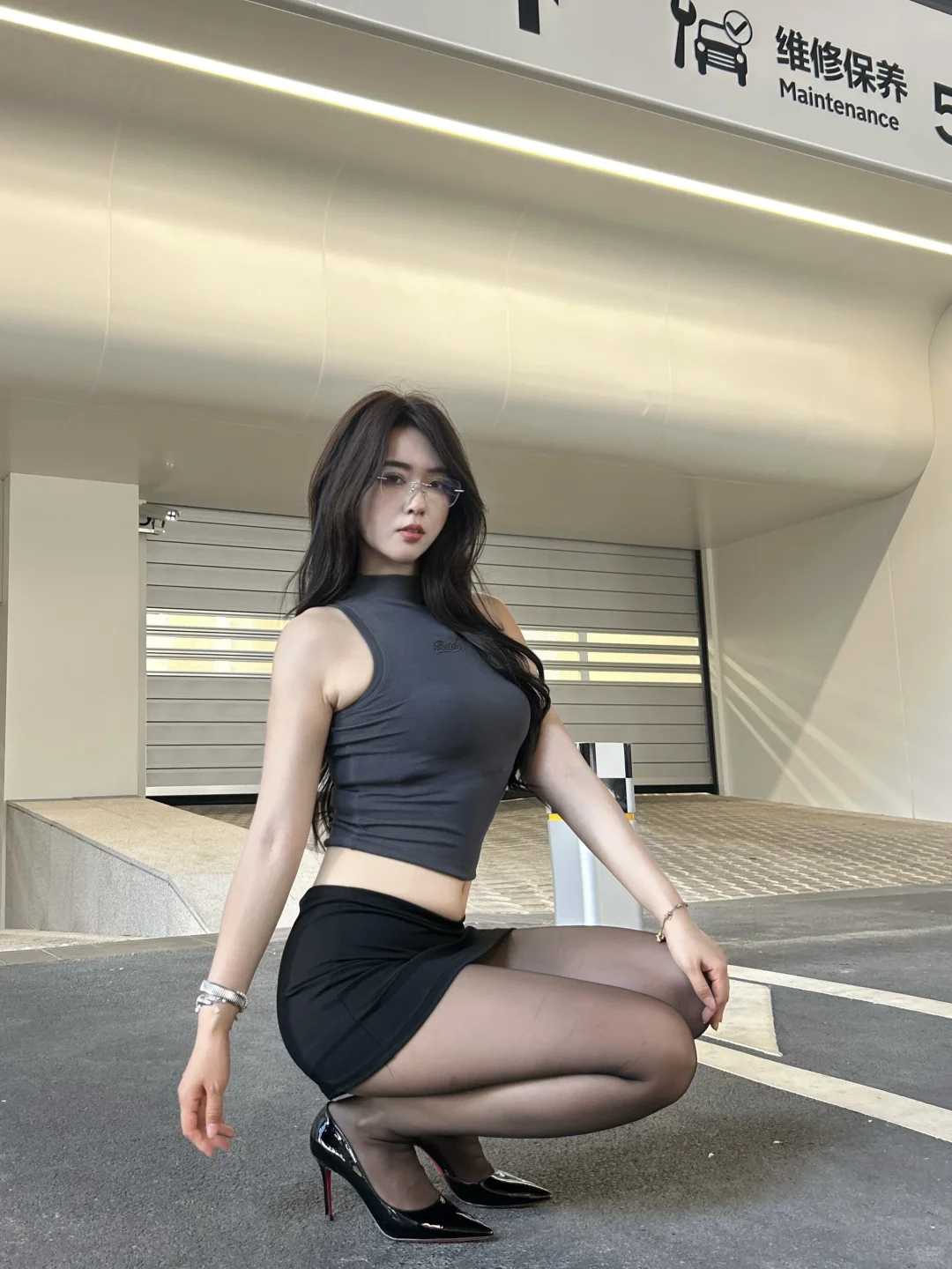 从不回头看 御姐除外