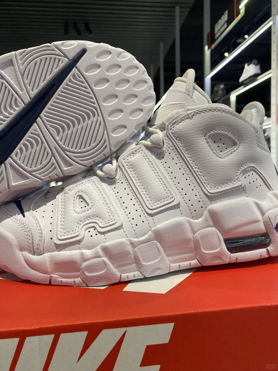 ☁️纯白经典-Air More Uptempo👧🏻