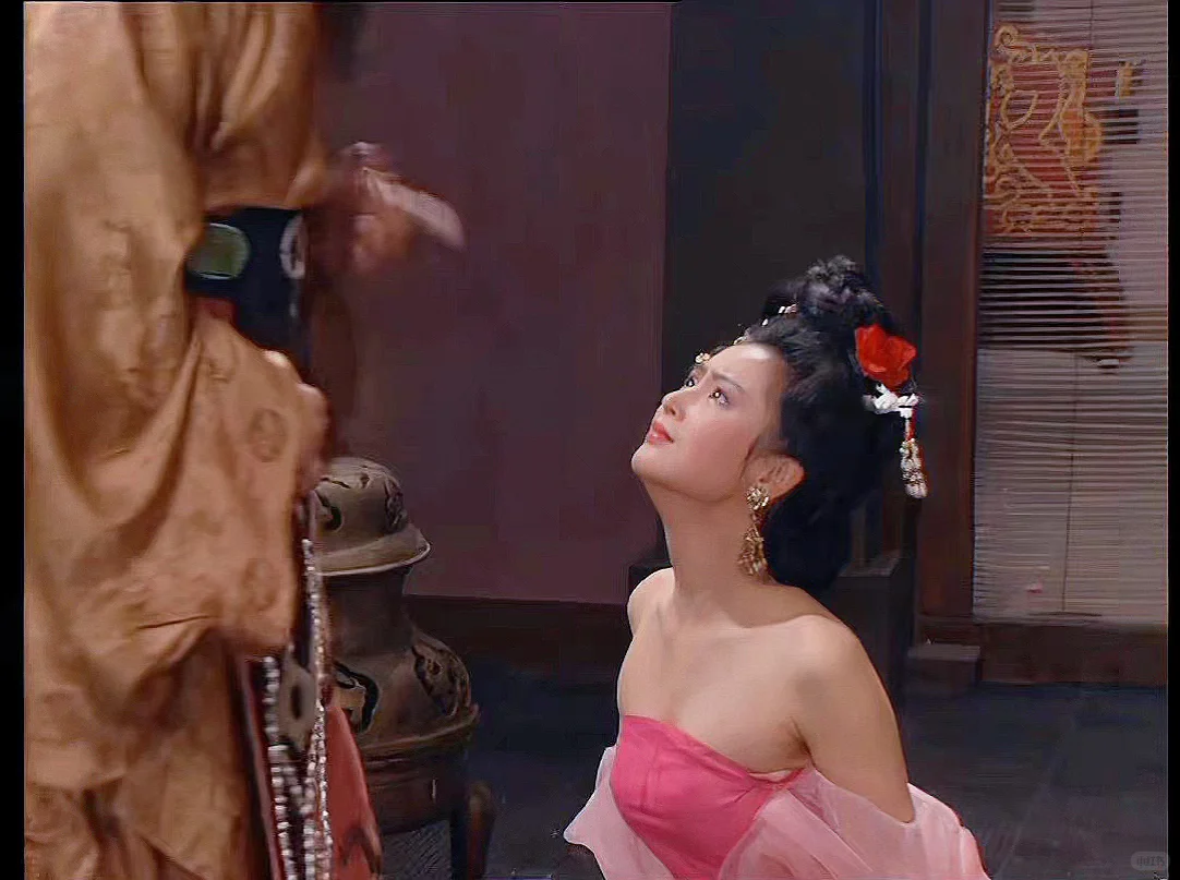 好喜欢这种古典美女啊