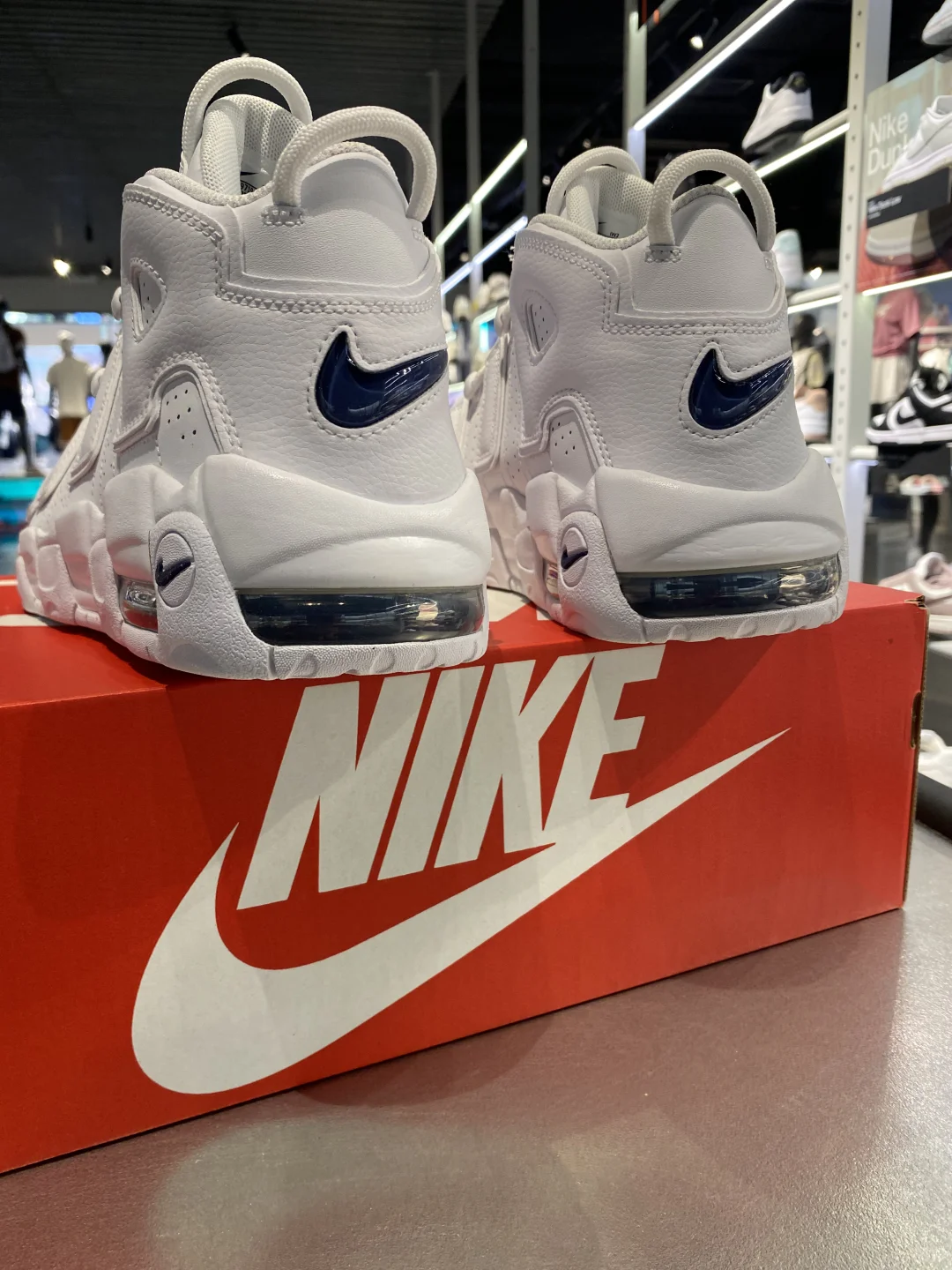 ☁️纯白经典-Air More Uptempo👧🏻