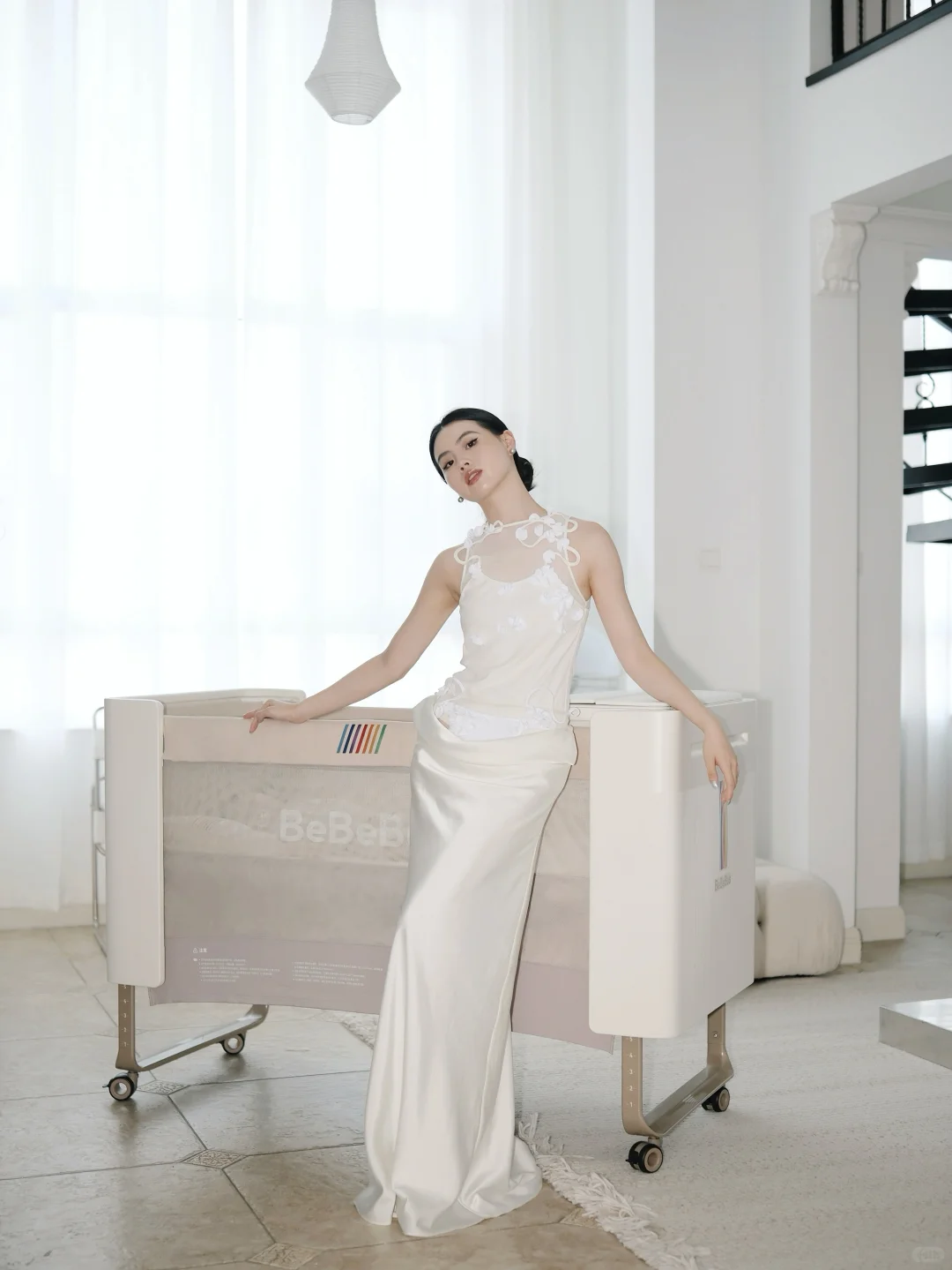 “女明星”成长的标配婴儿床