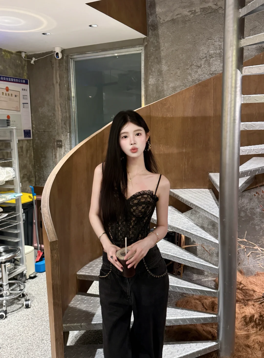 今天像妖艳贱货