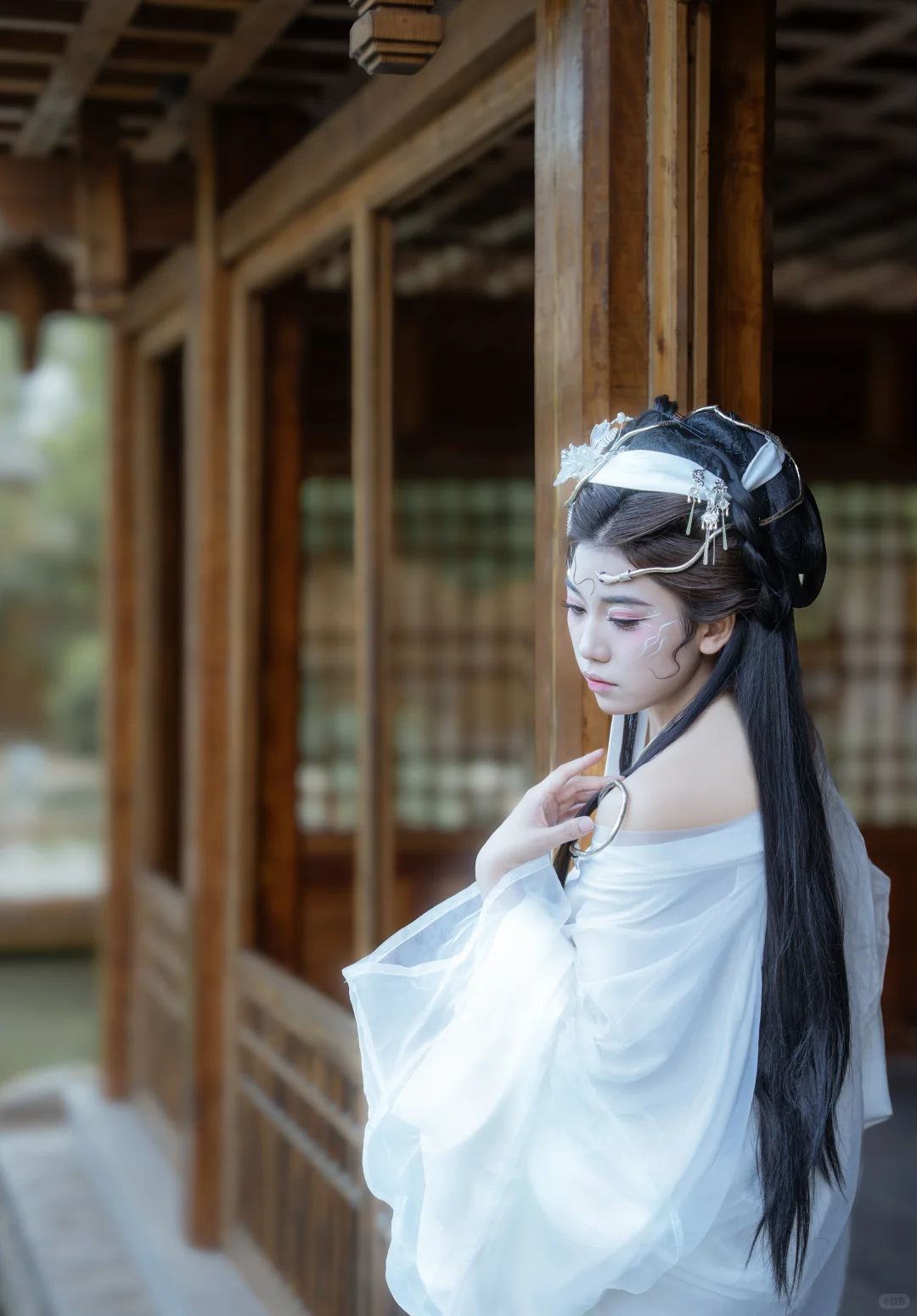 青白魅影