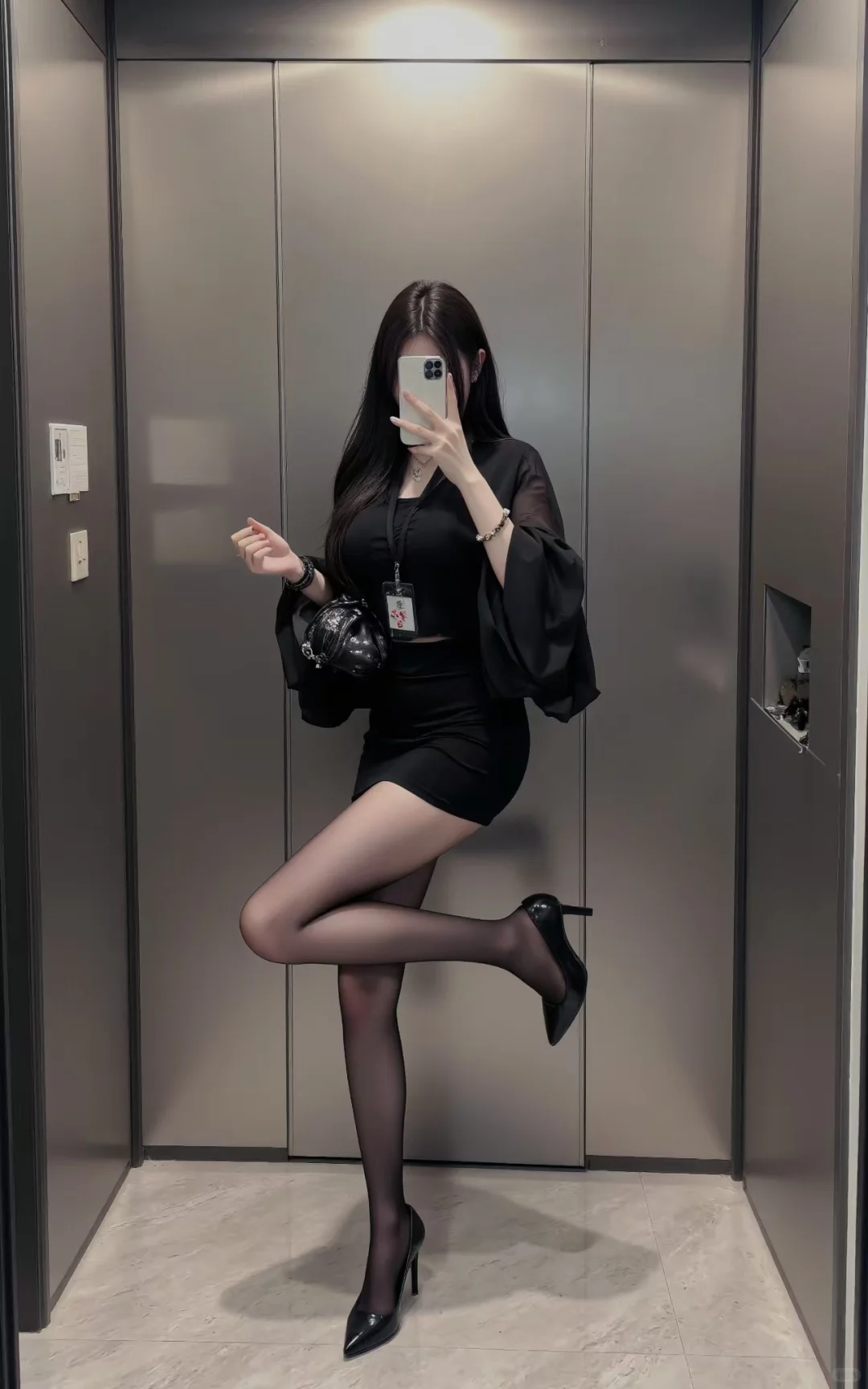 优雅小黑裙～不费力赢很大！🖤