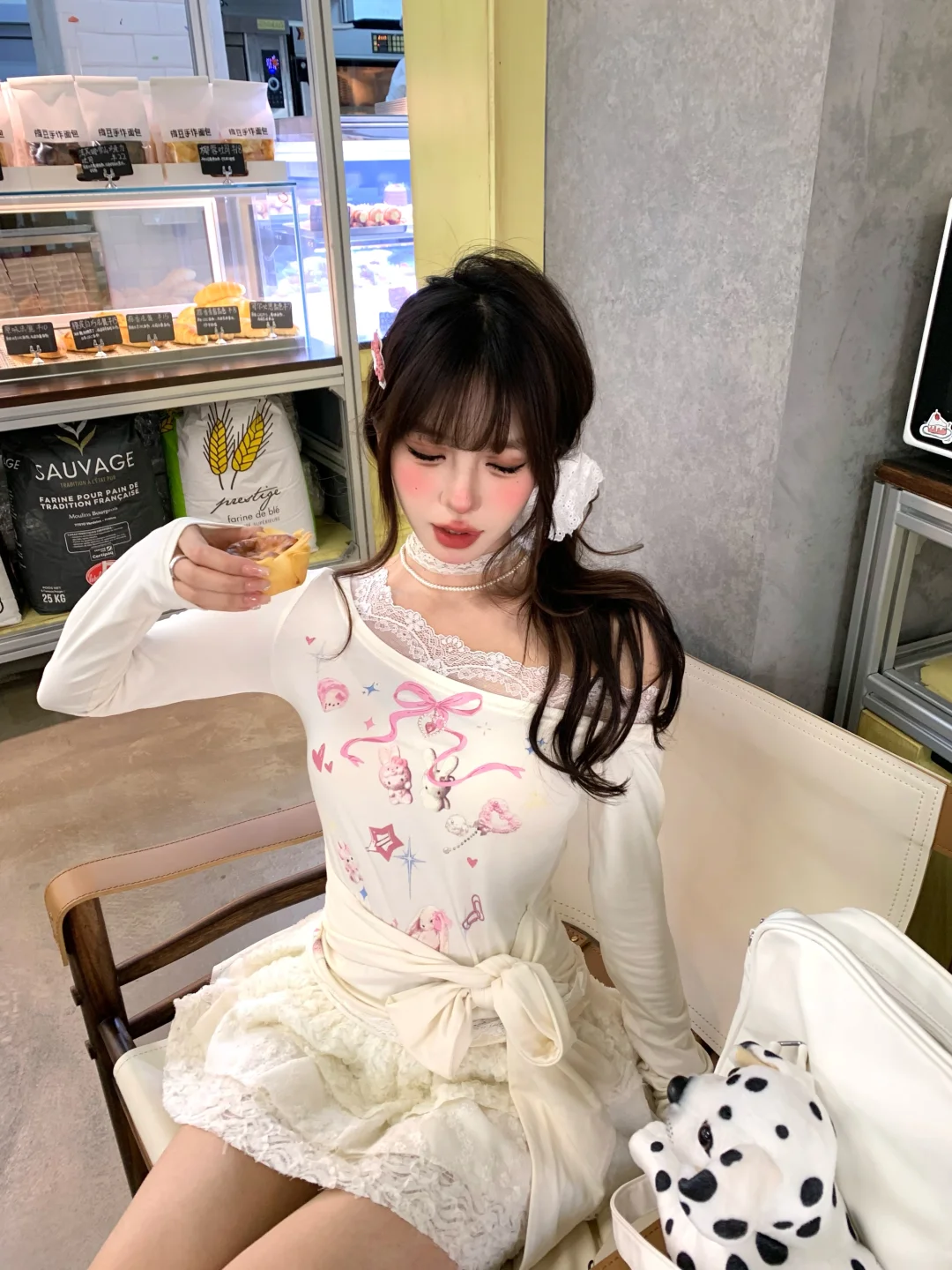 她私底下就是蛋挞冰淇淋都来的啊