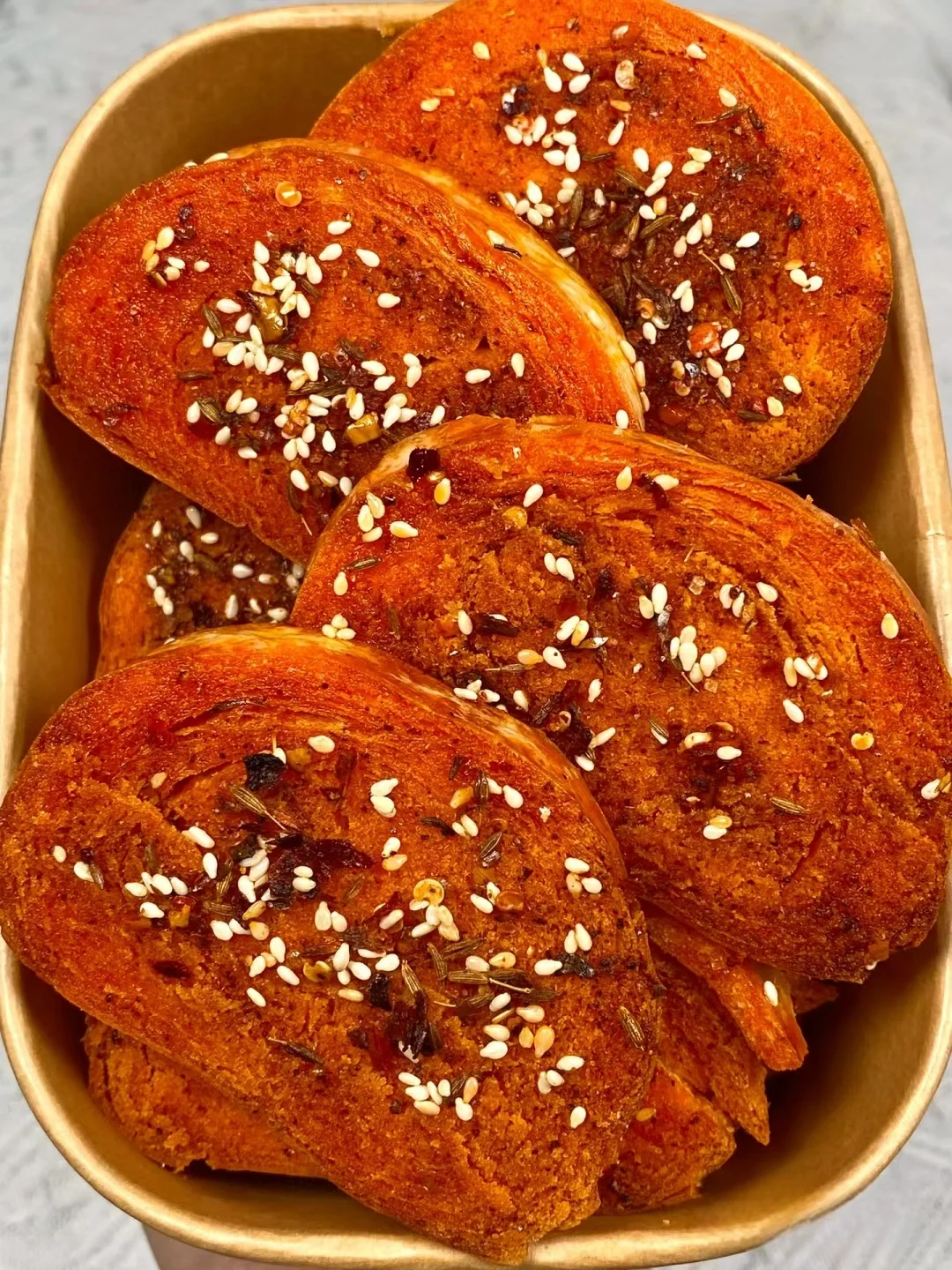 一口下去，酥香诱人～