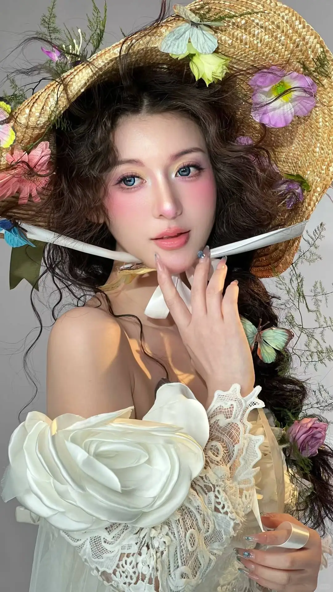 有被她美到！美女总是这么吸引我！