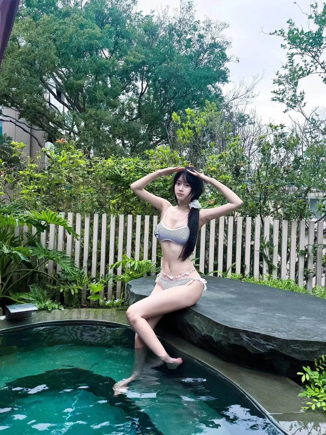 热带泳池度假，高温不热心热！