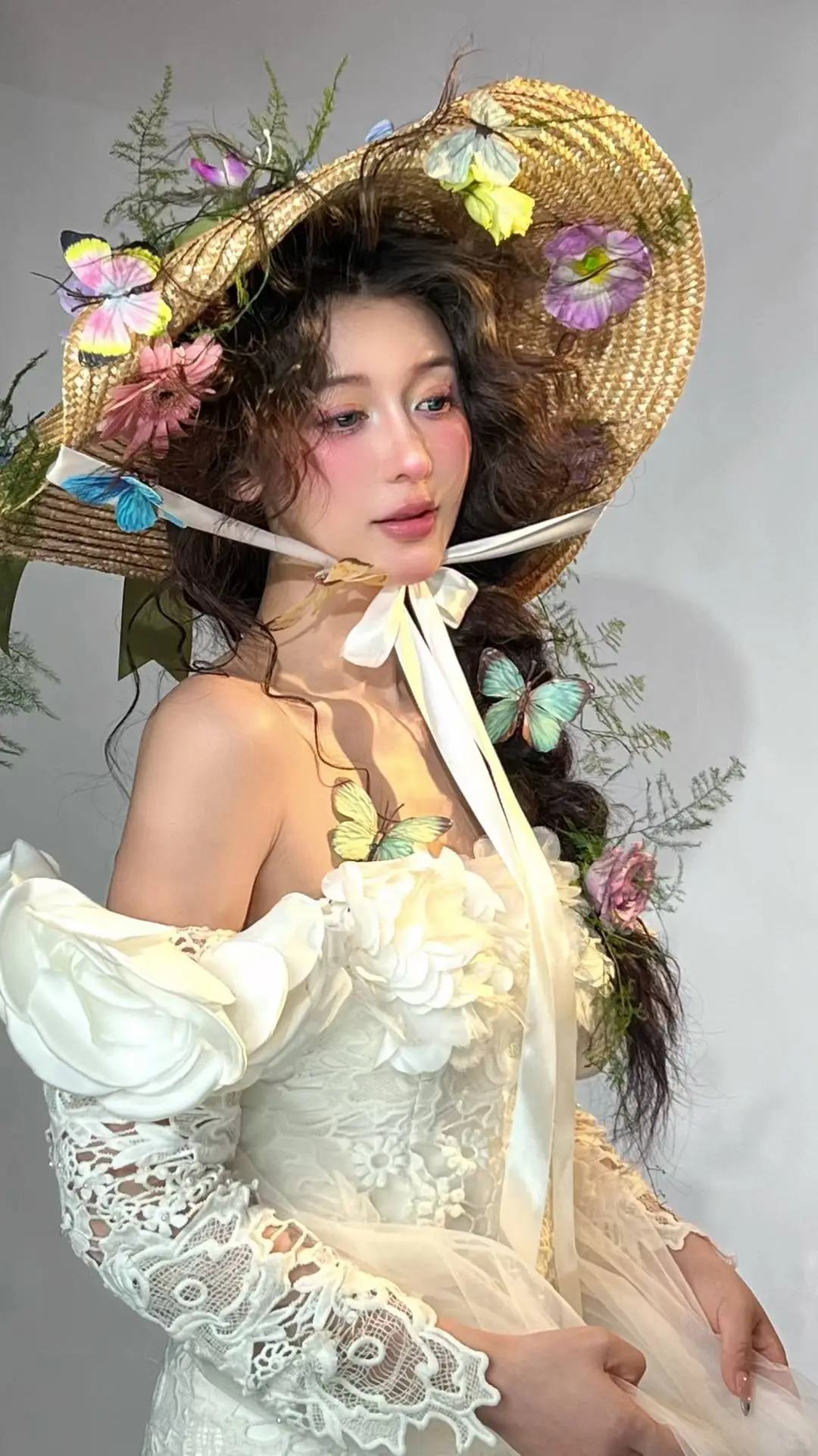 有被她美到！美女总是这么吸引我！