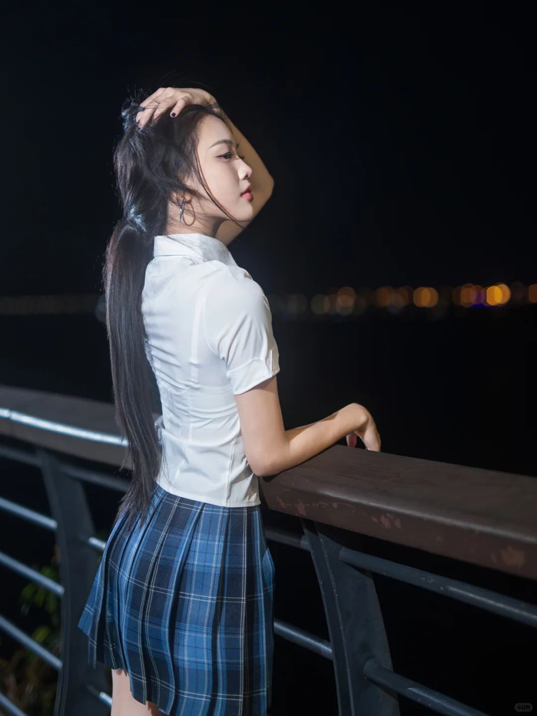 海边捕捉一只美少女