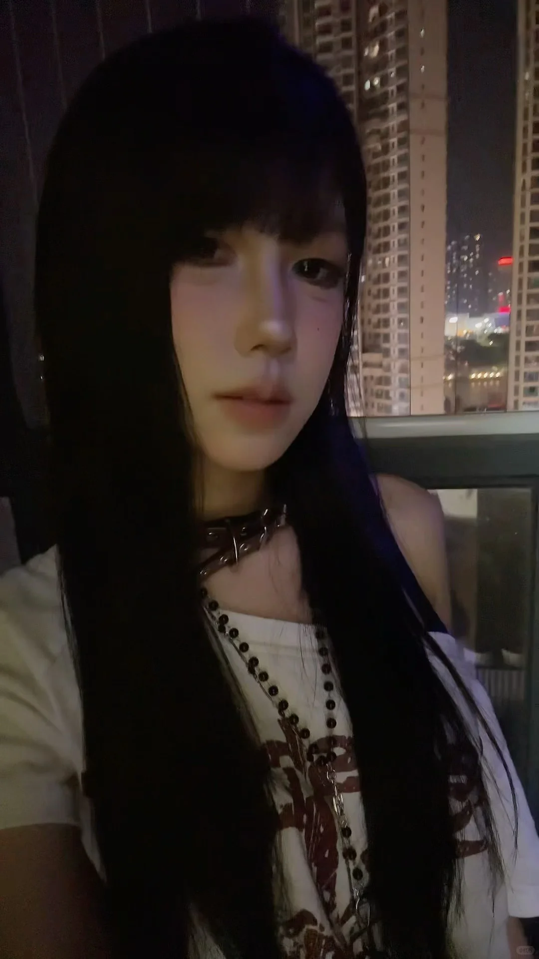 又在幻想我会迷恋上你了？