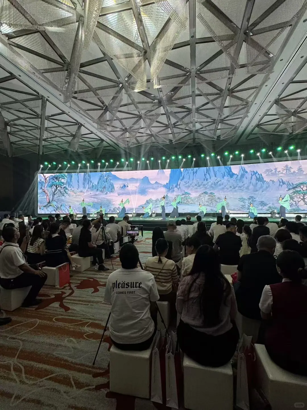 太原！房地产发布会也是让我参加上了～