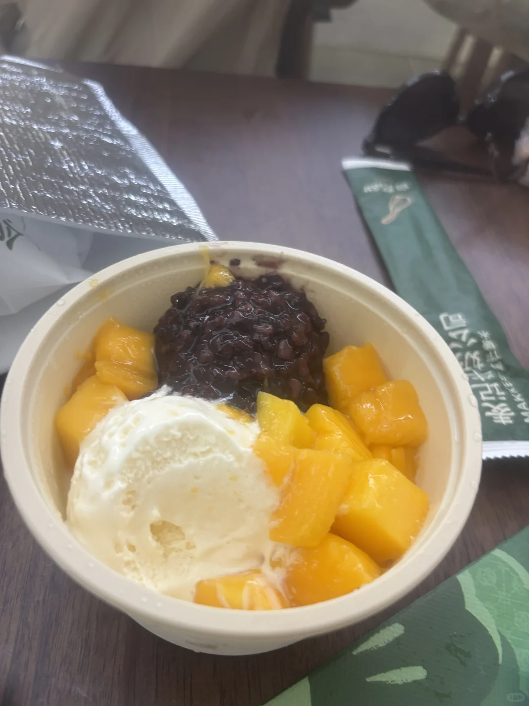 谁能告诉我商铺违约应该咋办啊