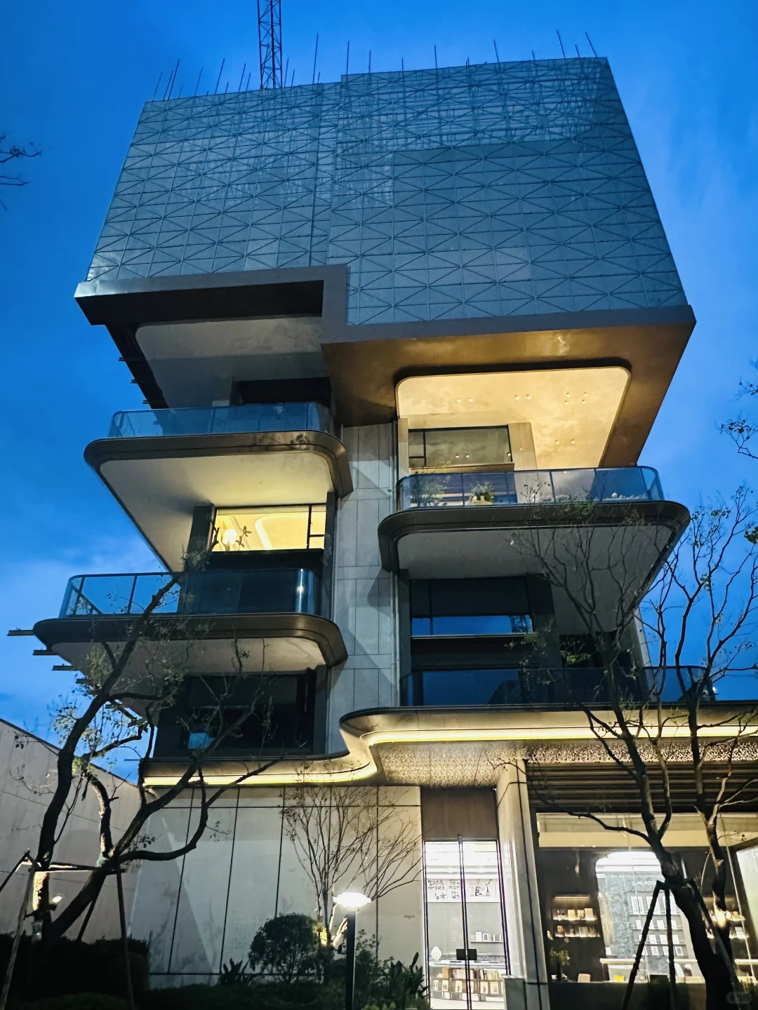 度假区真正的空中别墅来了｜330平六房五卫🏠