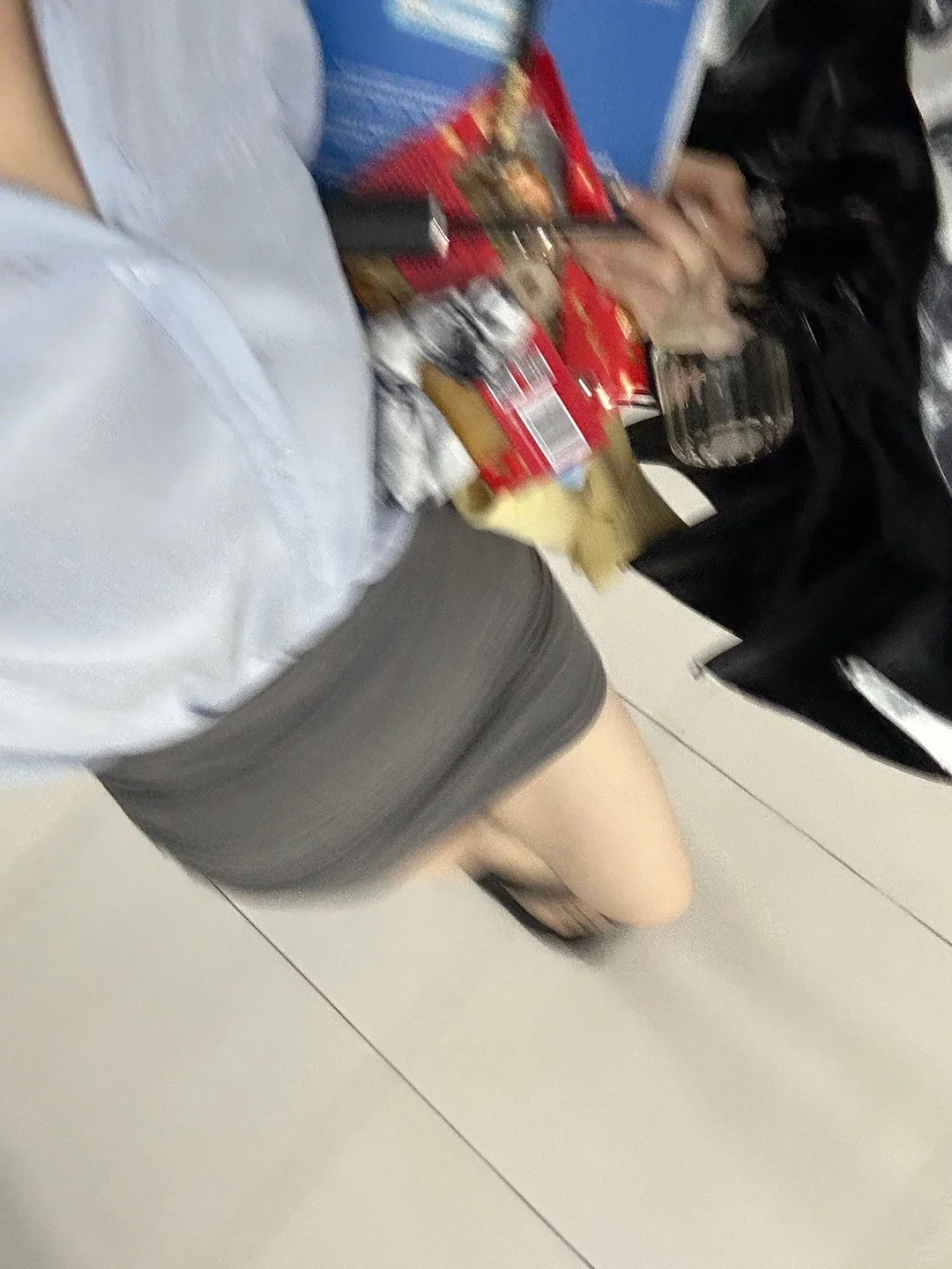 今日人设 麻辣女教师