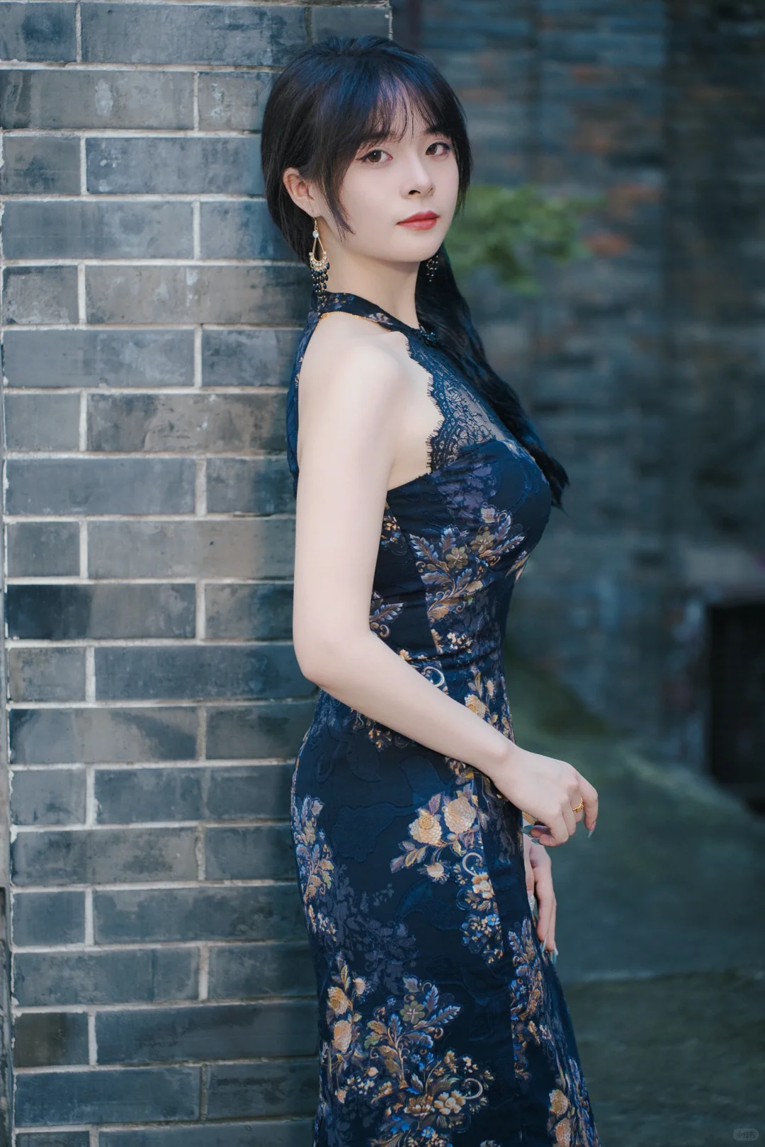 任武林谁领风骚 你却只为我折腰