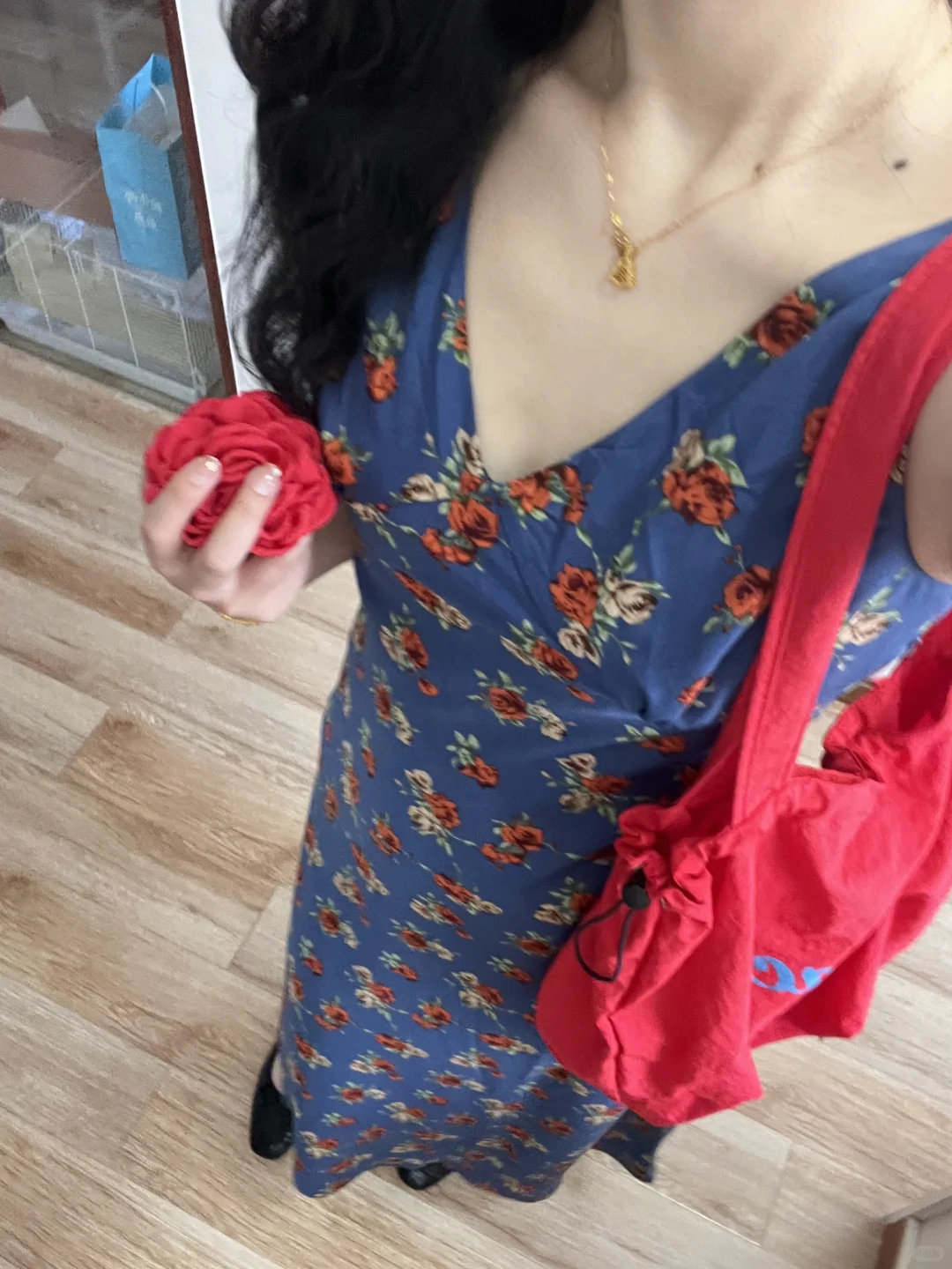 172.136｜港风娇艳玫瑰，好漂亮!!!📷