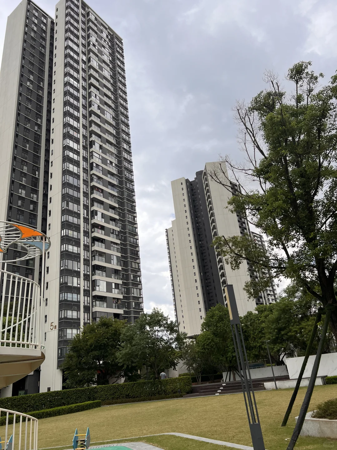 本人诚心诚意出售魁奇路住宅中介真的勿扰我