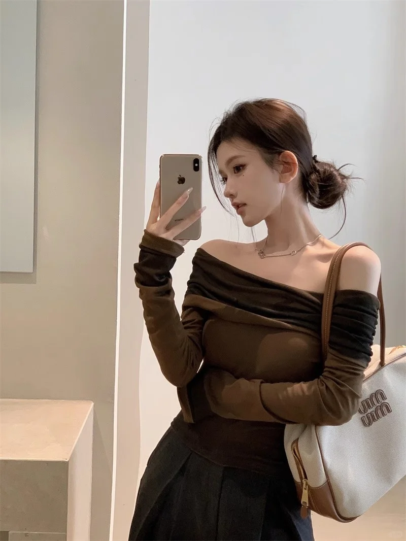 气质女神范 还得是一字肩 ！！你快看