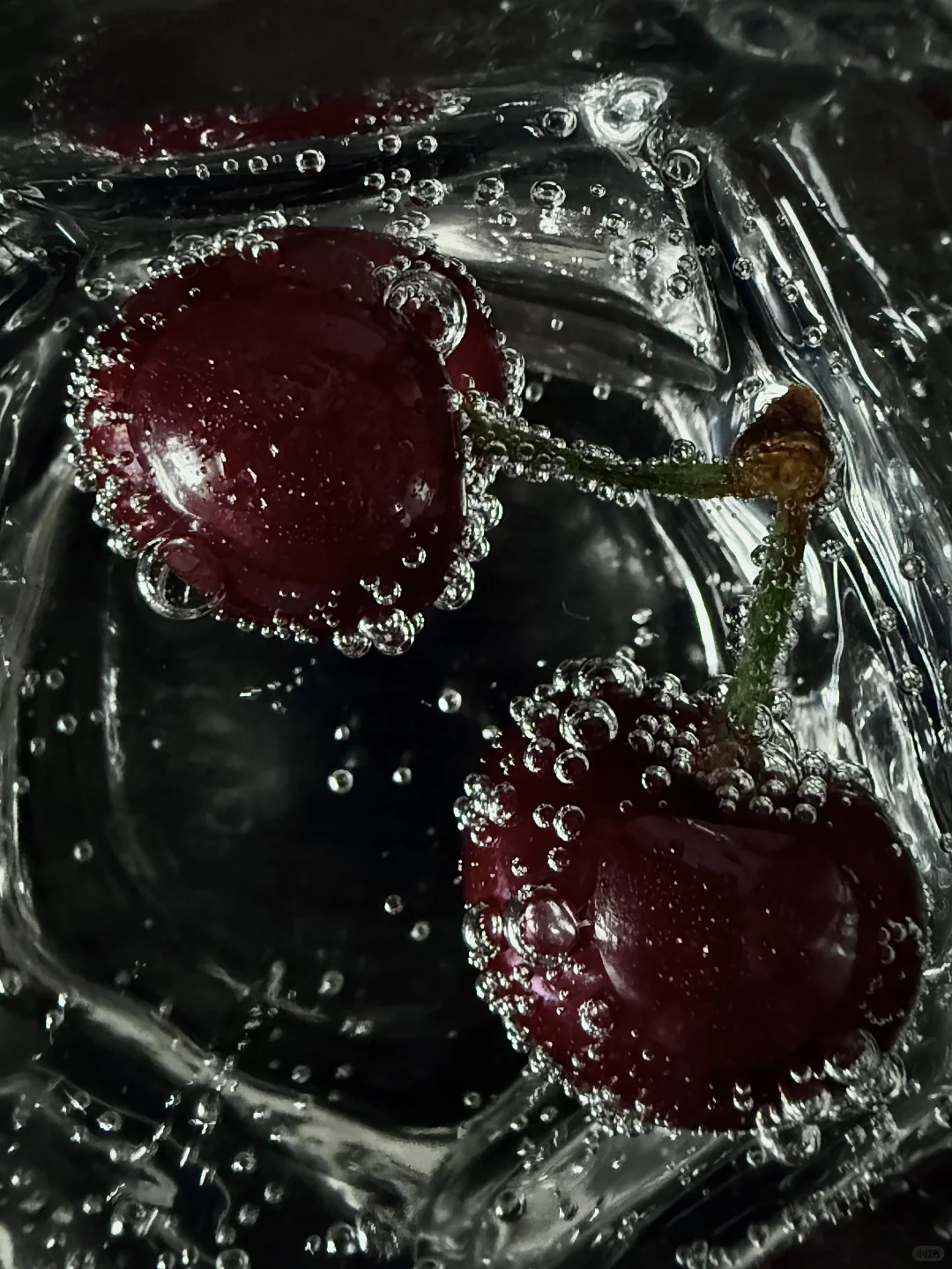 📸 5步拍出诱人🍒樱桃照（暗调发光调色）