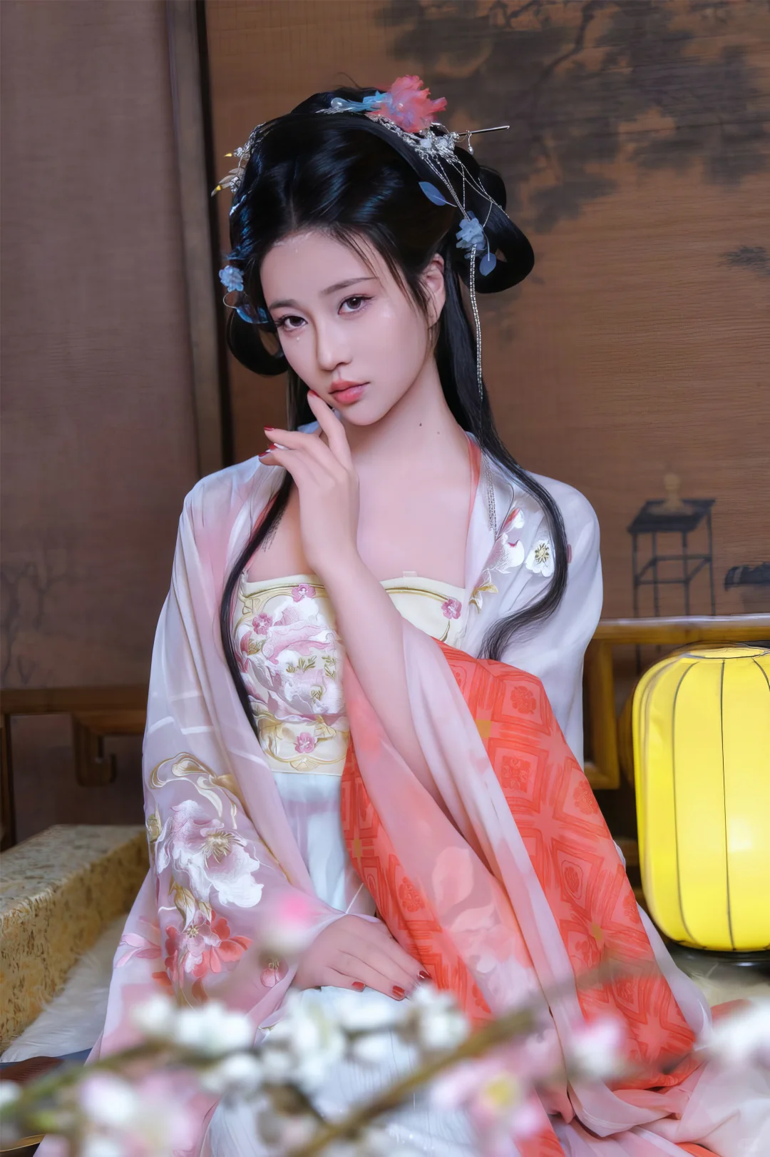 古典美女-年年