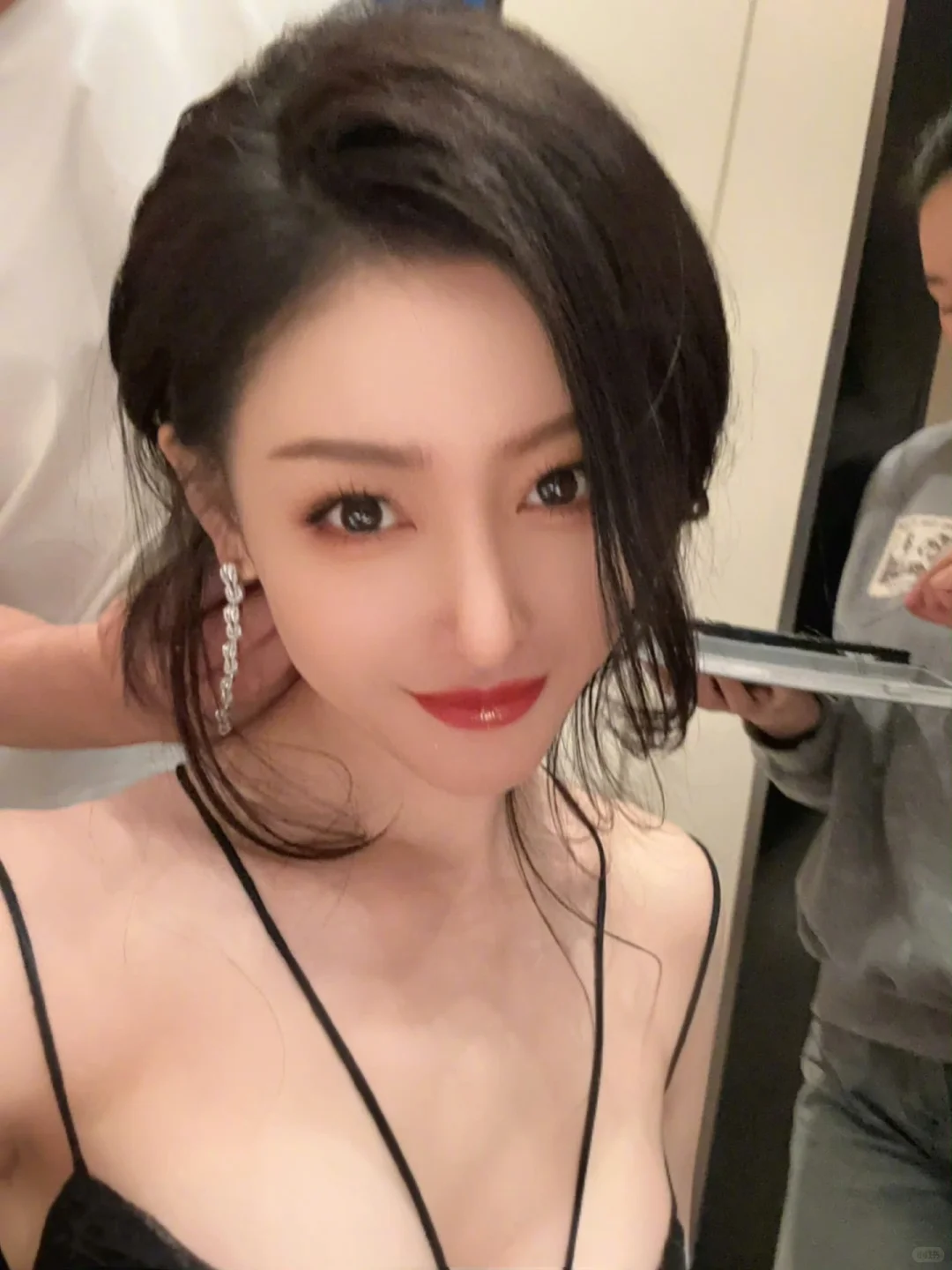 眼神练习：会拉丝的眼神才叫媚眼如丝