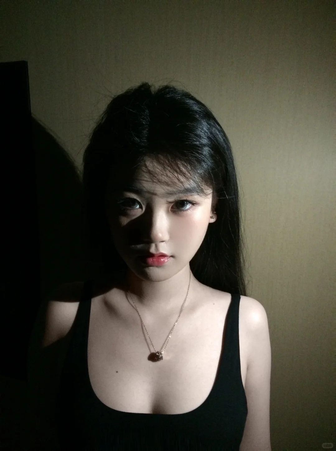 在你的眼神中 我看到了情丝万缕