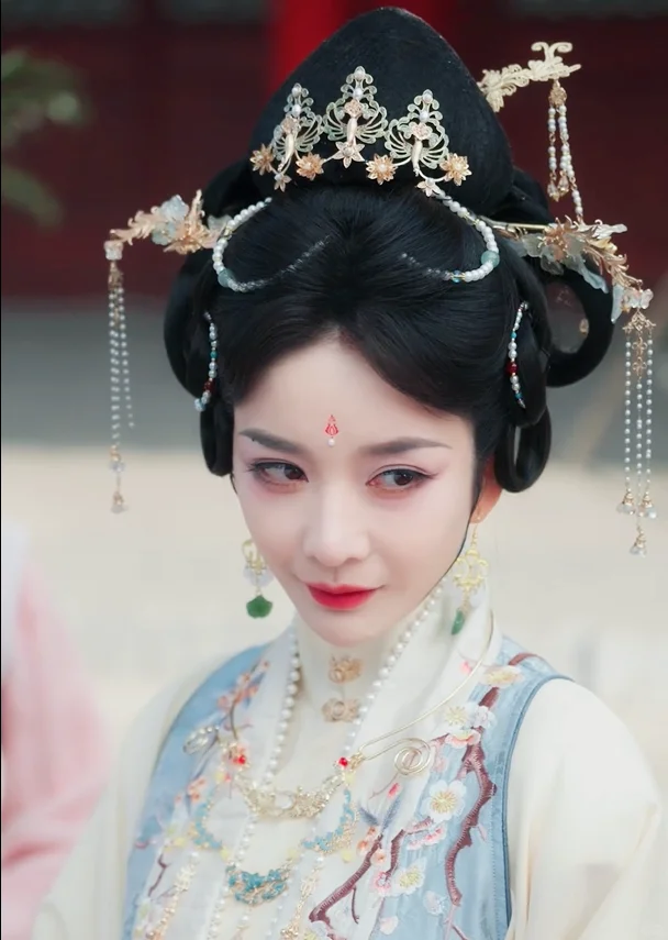 大女主短剧！复仇逆袭爽翻天！