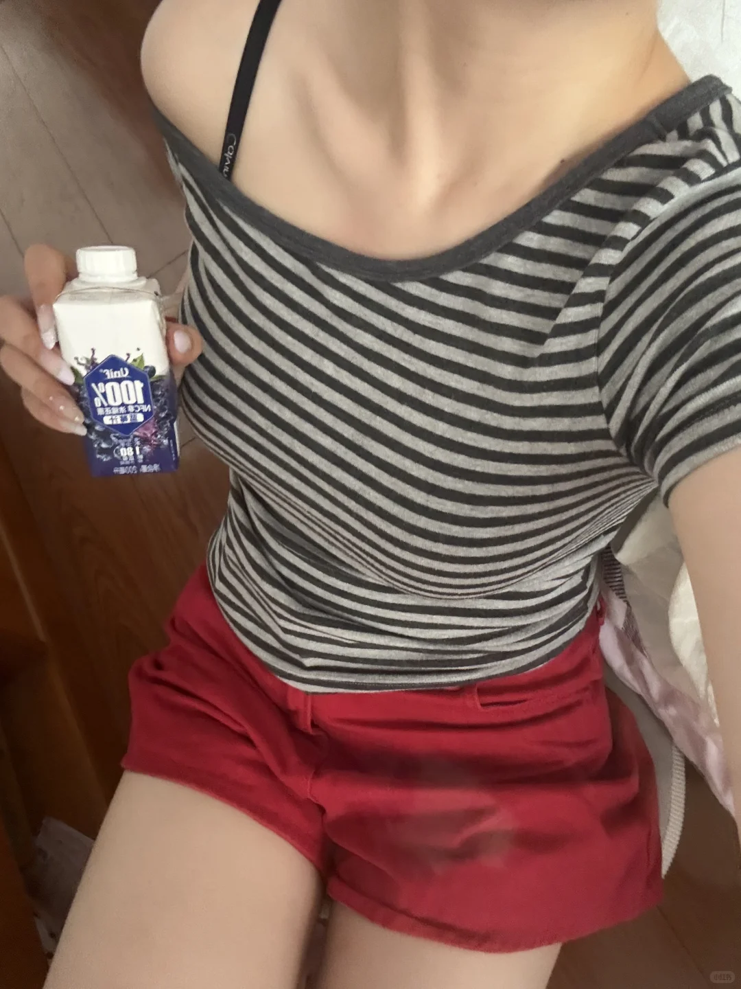 给crush发的照片 媚眼抛给瞎子看他不理我