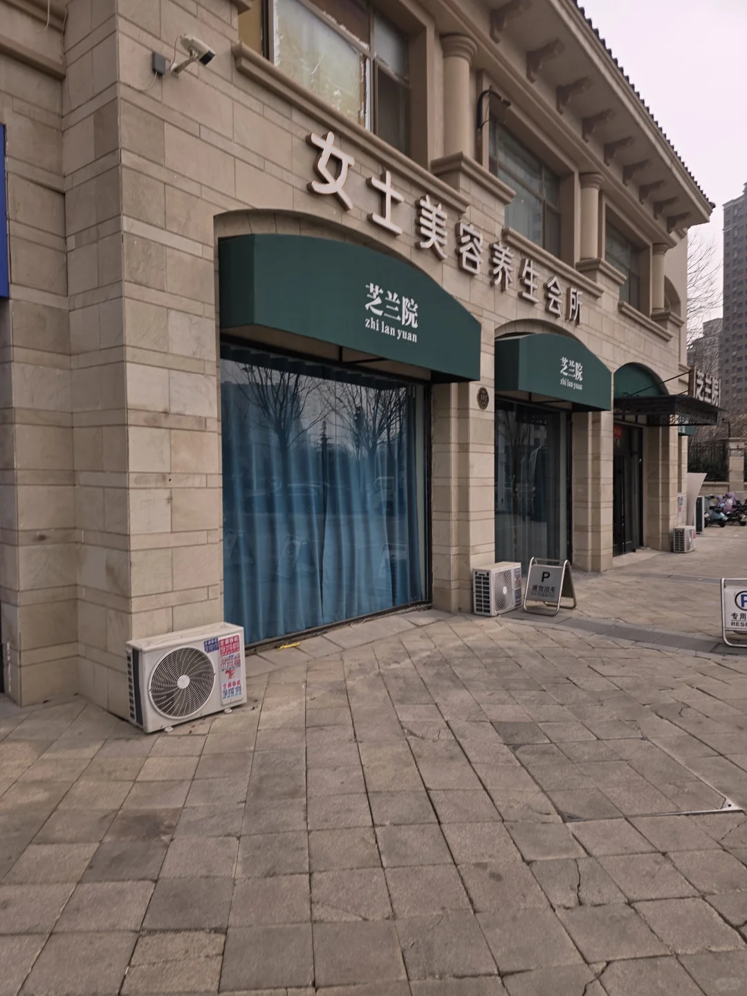 黄金街角商铺出租，业主直租，0公摊大面宽