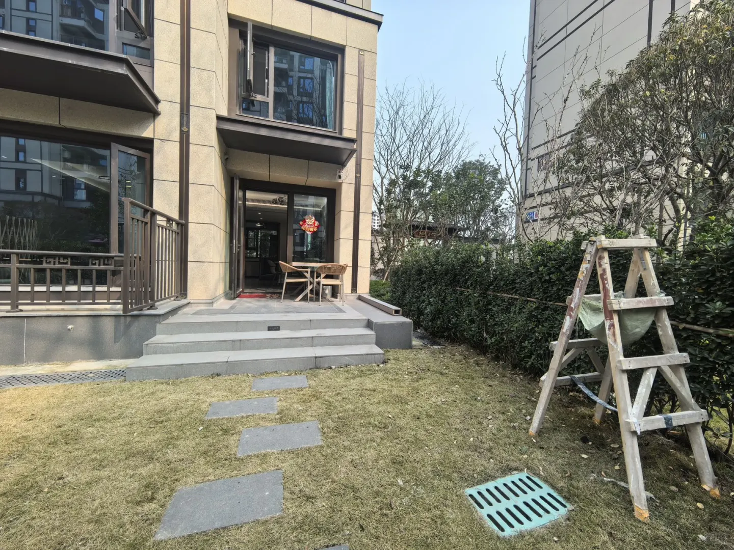 实拍 城南带露台花园院子出租