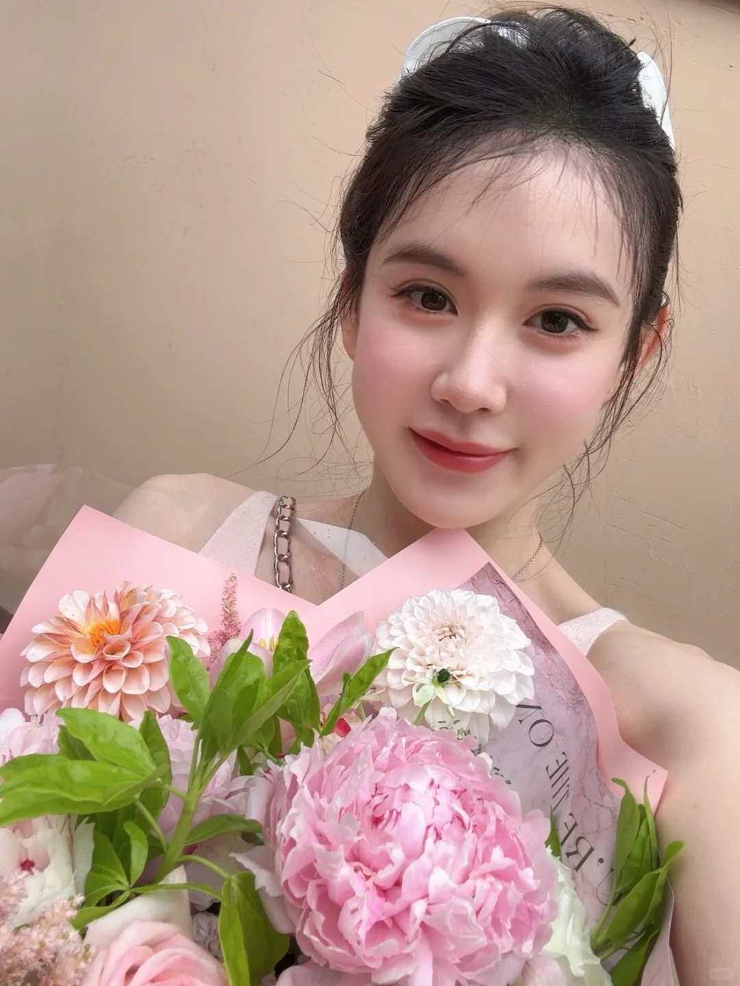 谁的车内自拍不美！😍😍