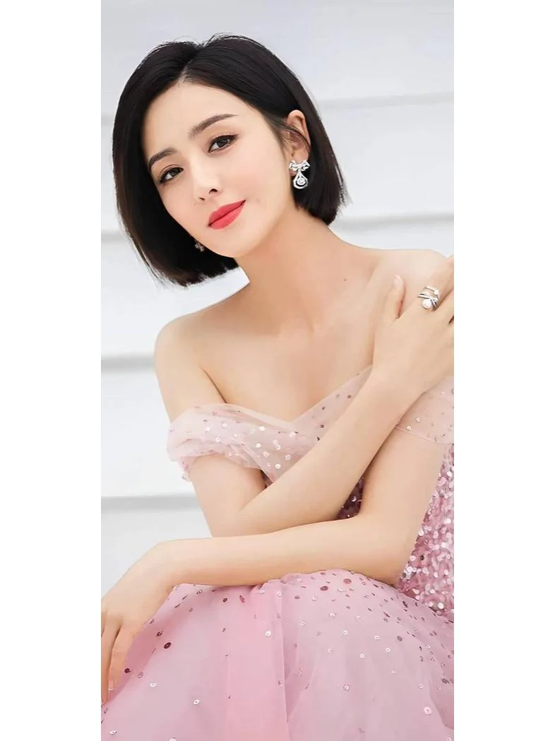 佟丽娅眼神，极致美，如梦似幻！