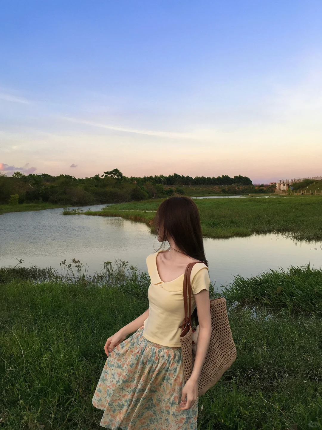 𝐡𝐞𝐥𝐥𝐨 𝐬𝐮𝐦𝐦𝐞𝐫🍃