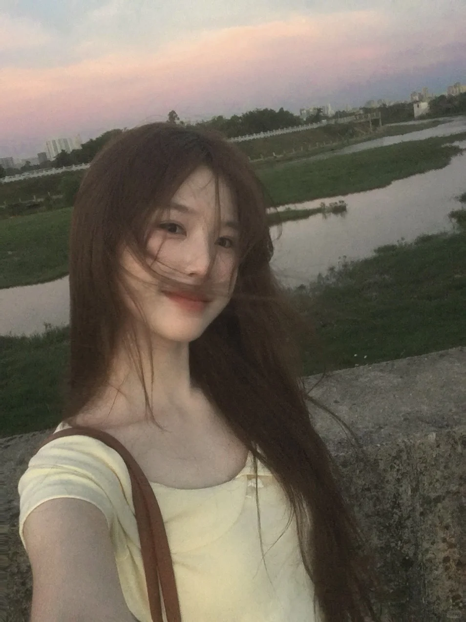 𝐡𝐞𝐥𝐥𝐨 𝐬𝐮𝐦𝐦𝐞𝐫🍃