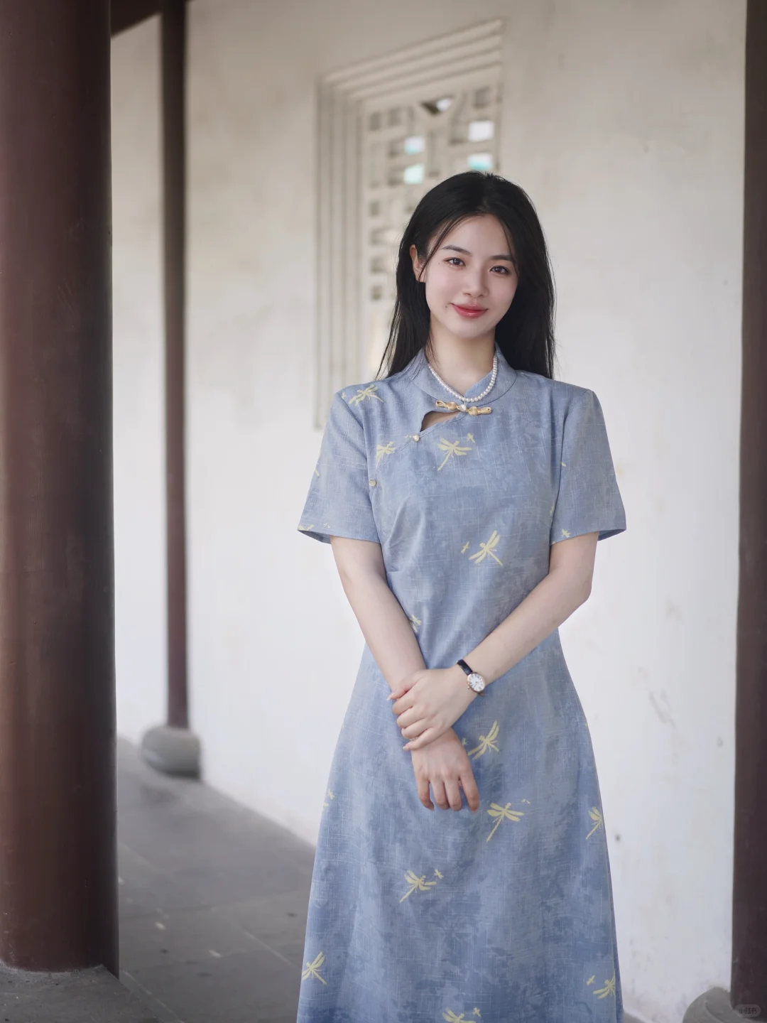 🌿 夏日旗袍漫步｜把温柔融进绿意里