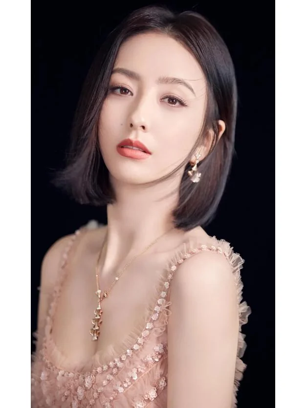 佟丽娅眼神，极致美，如梦似幻！