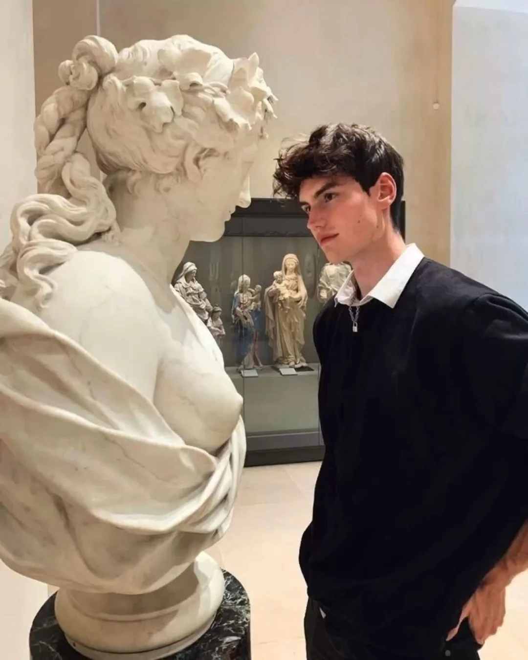 Human & Sculpture